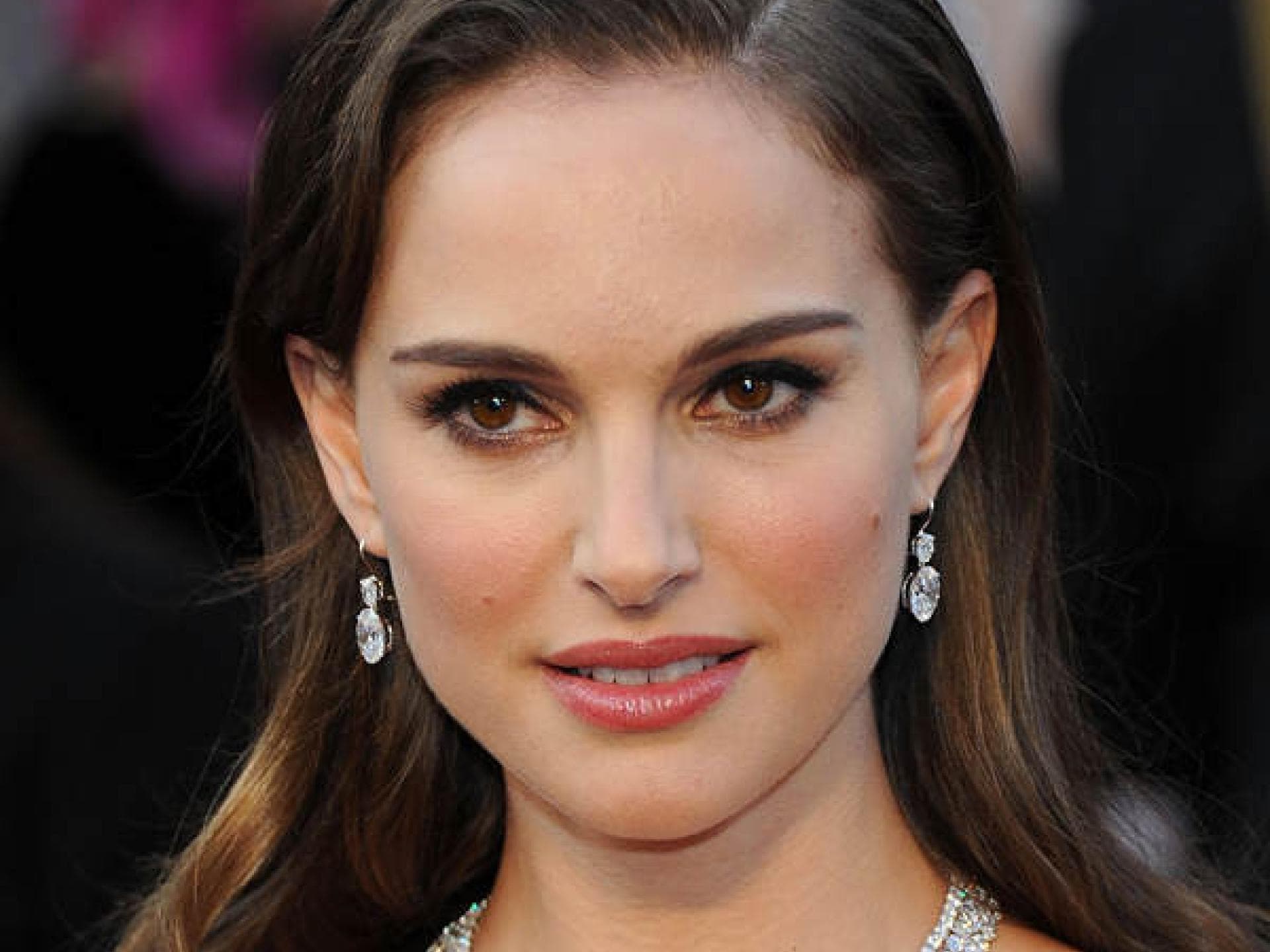 Was hat Natalie Portman studiert?