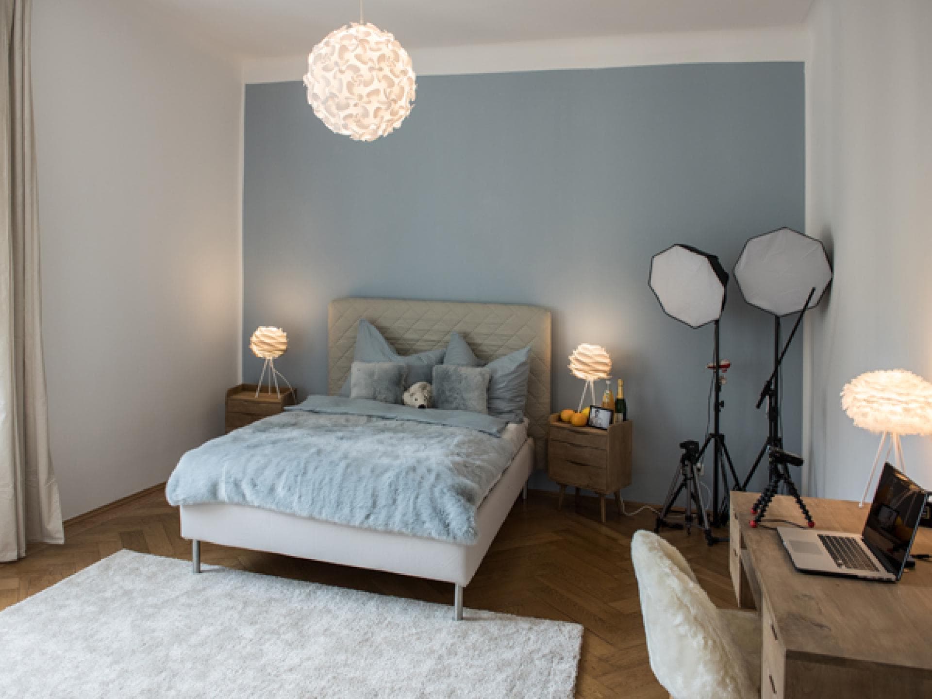 Die Wohnung von „MJUNIK – Home Of YOU“: Roxi's Schlafzimmer