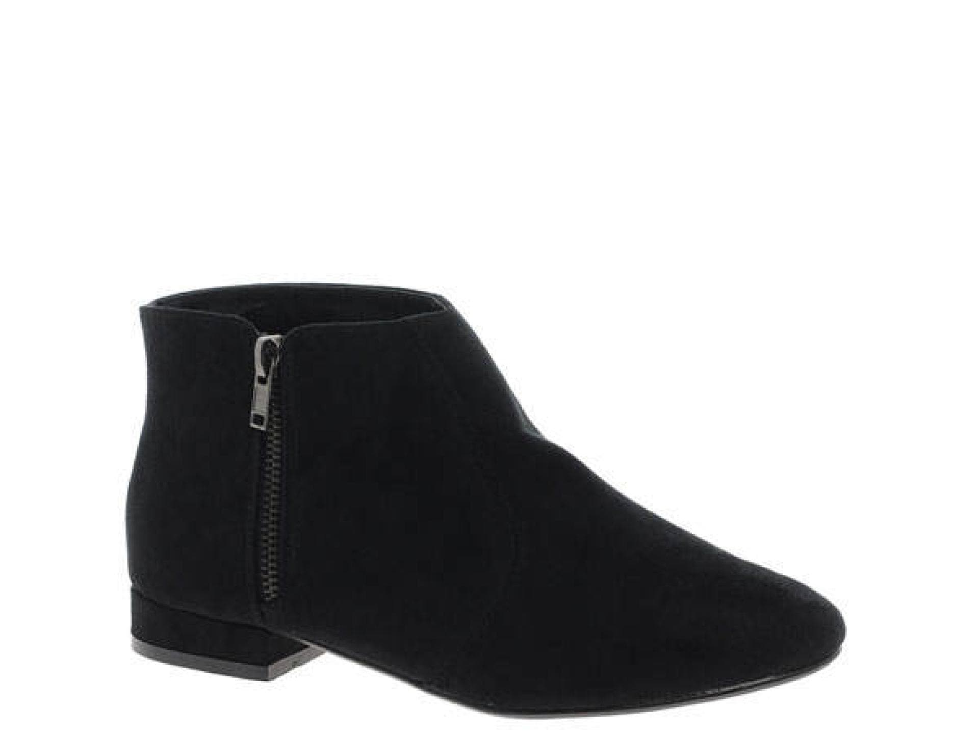 Flache Stiefeletten von Asos.de