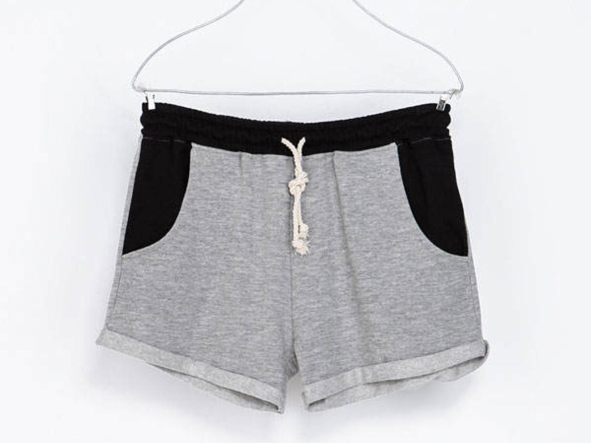 Gemütliche Jersey-Hot-Pants von Zara