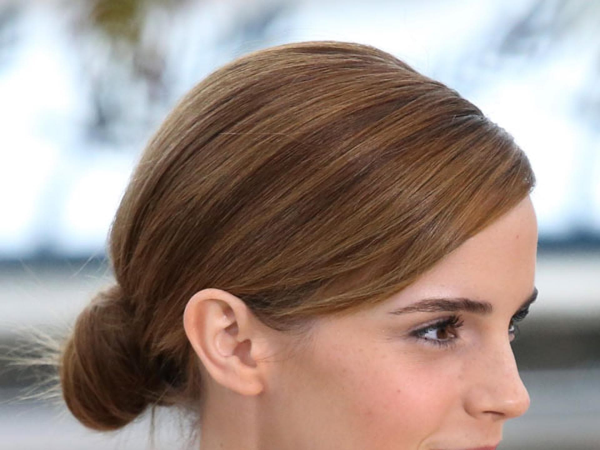 Emma Watson mit tiefem Chignon