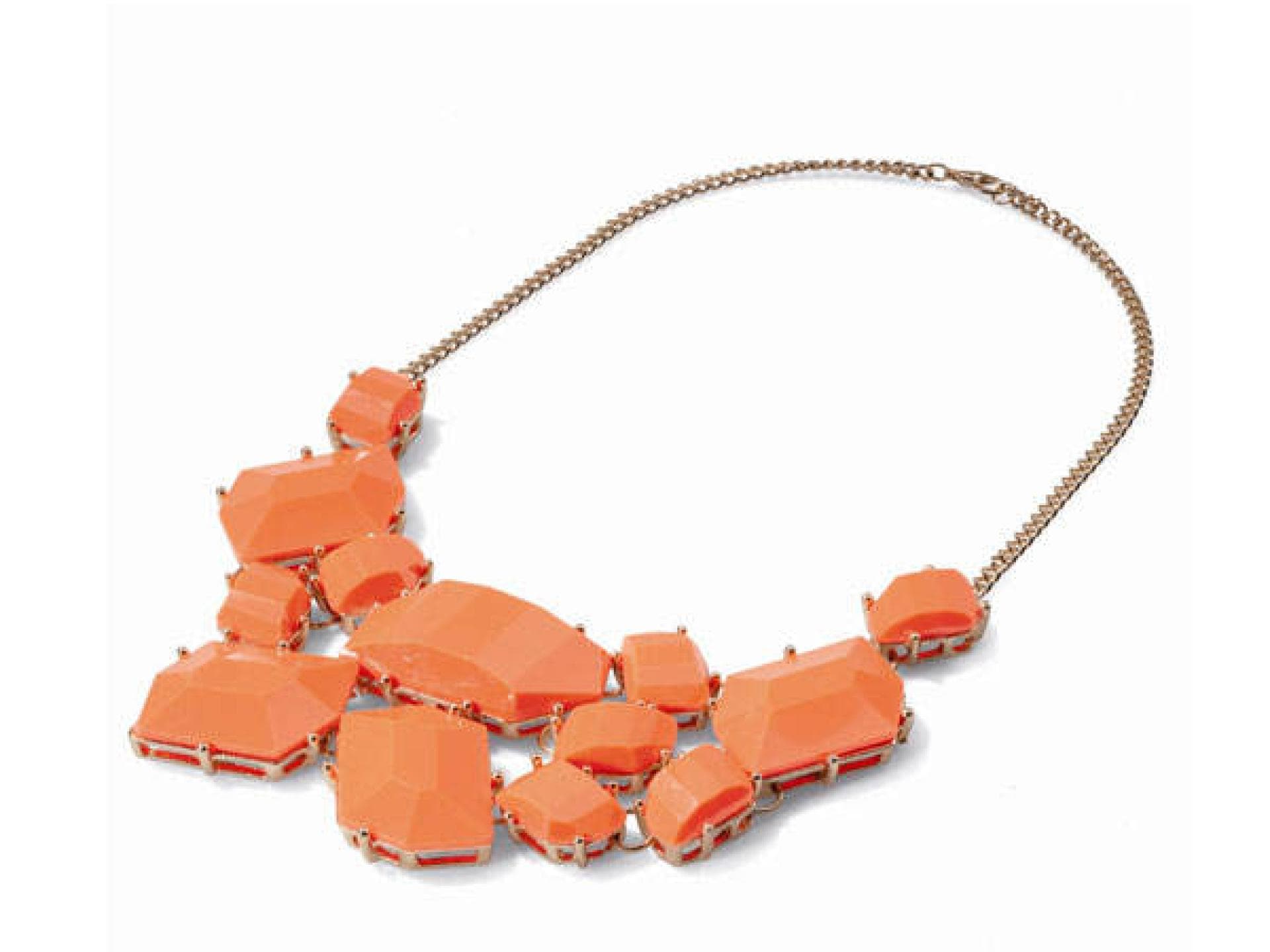 Kette mit großen Steinen