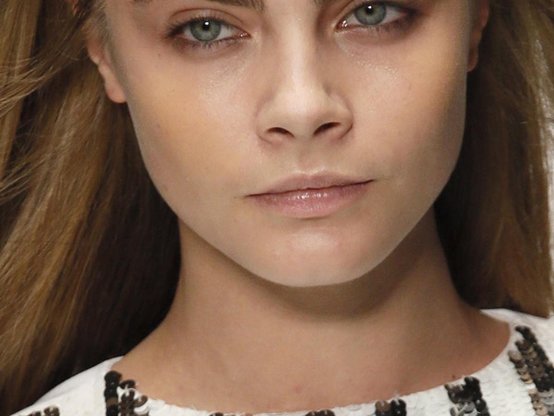 Cara Delevingne Augenbrauen Cara Delevingne Augenbrauen
