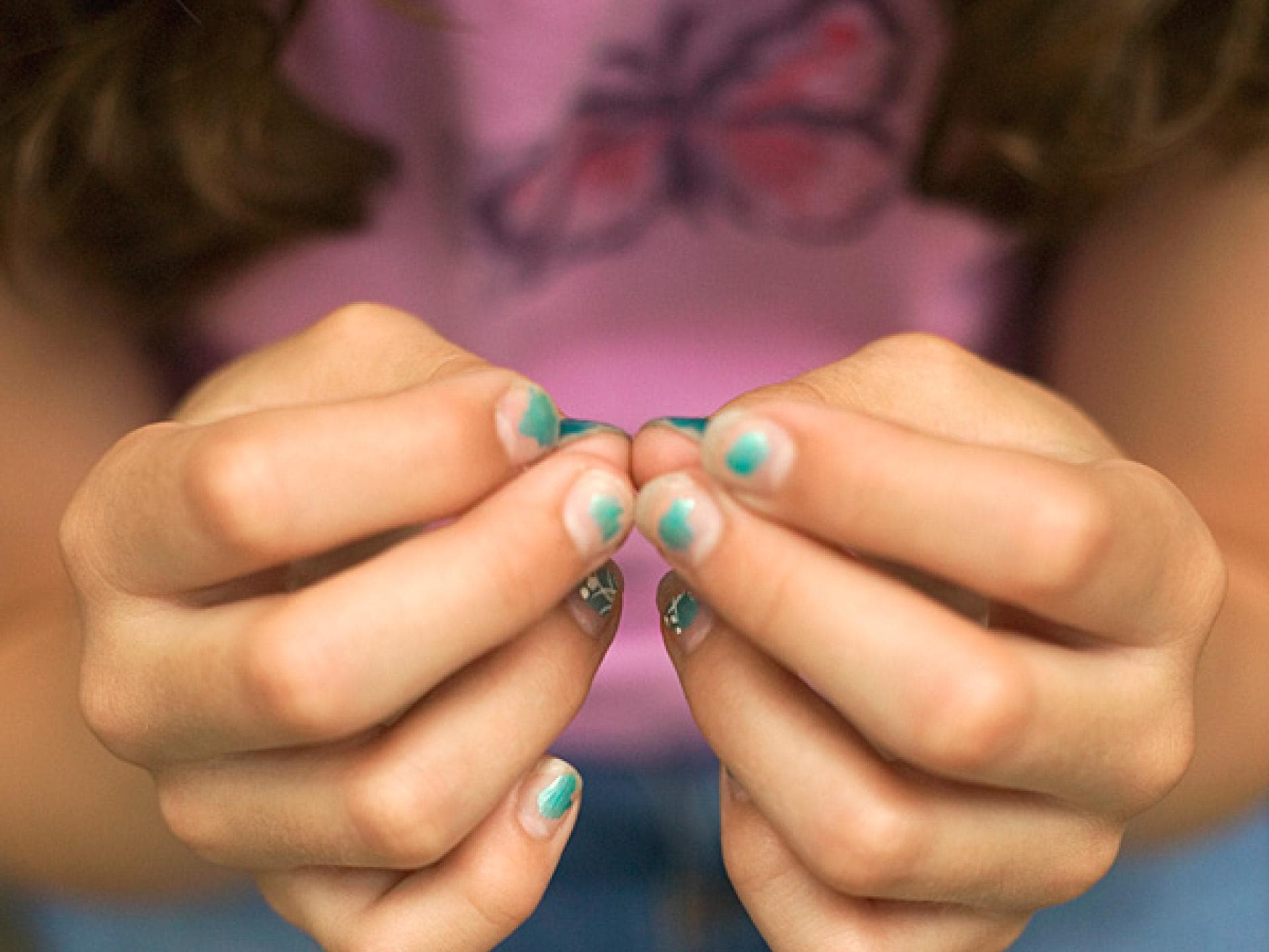 Alten Nagellack überlackieren