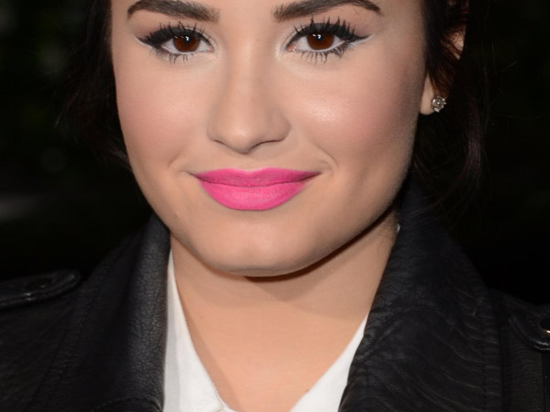 Zu viel Make-up bei Demi Lovato?