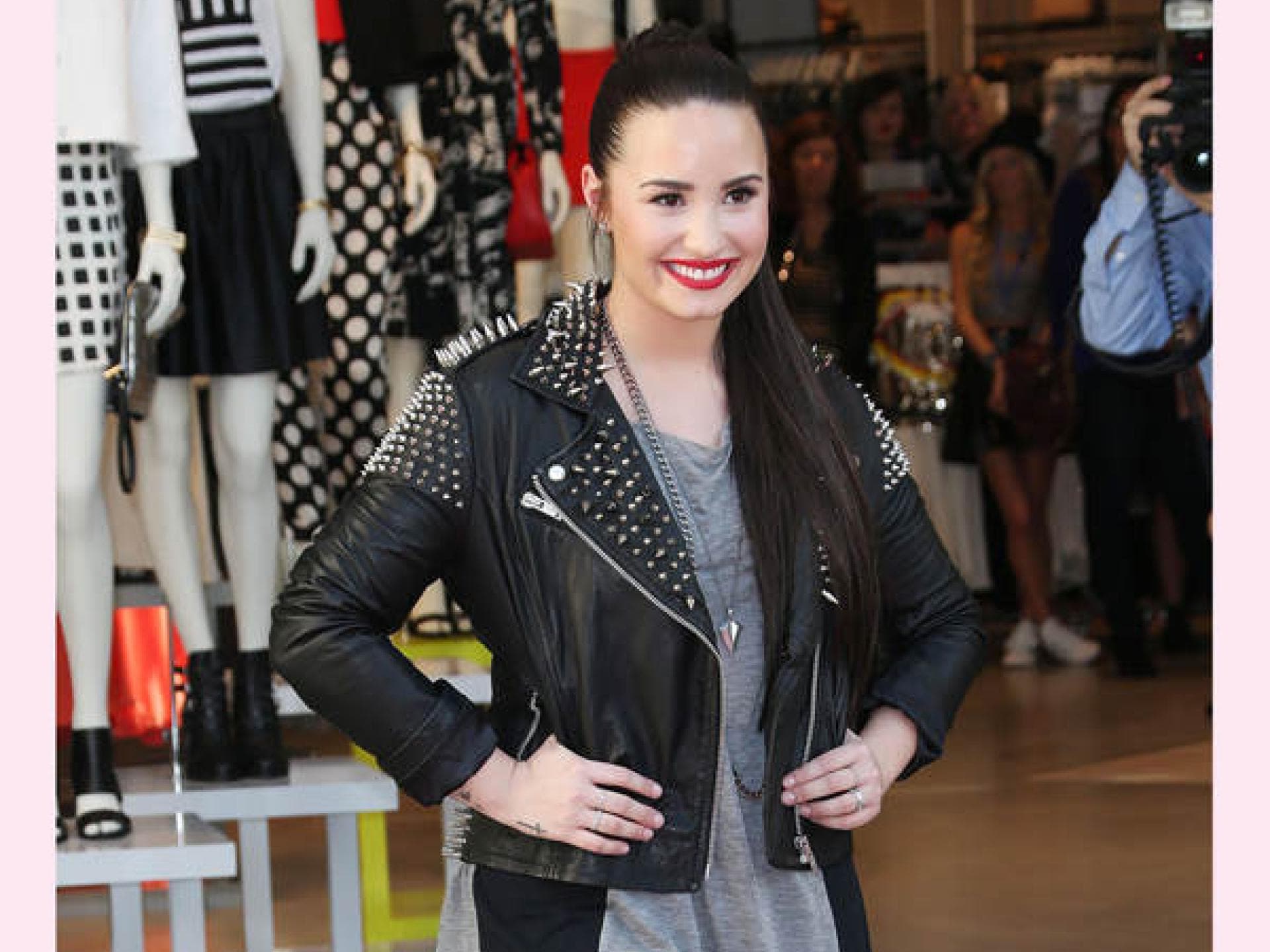 Demi Lovato bei der Topshop Eröffnung
