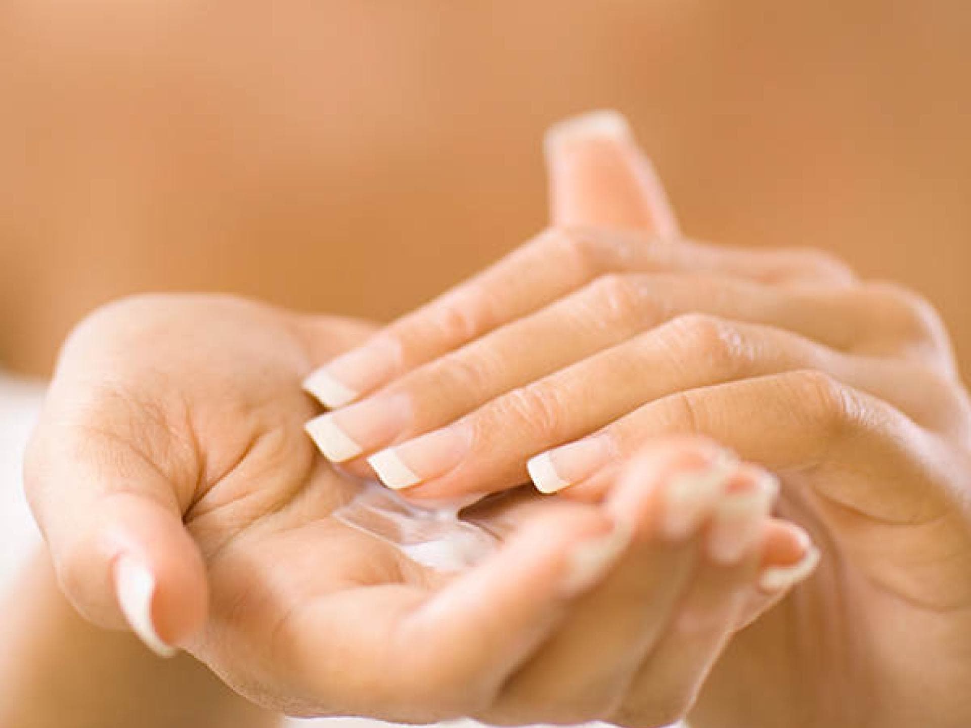 Die richtige Pflege für den Busen