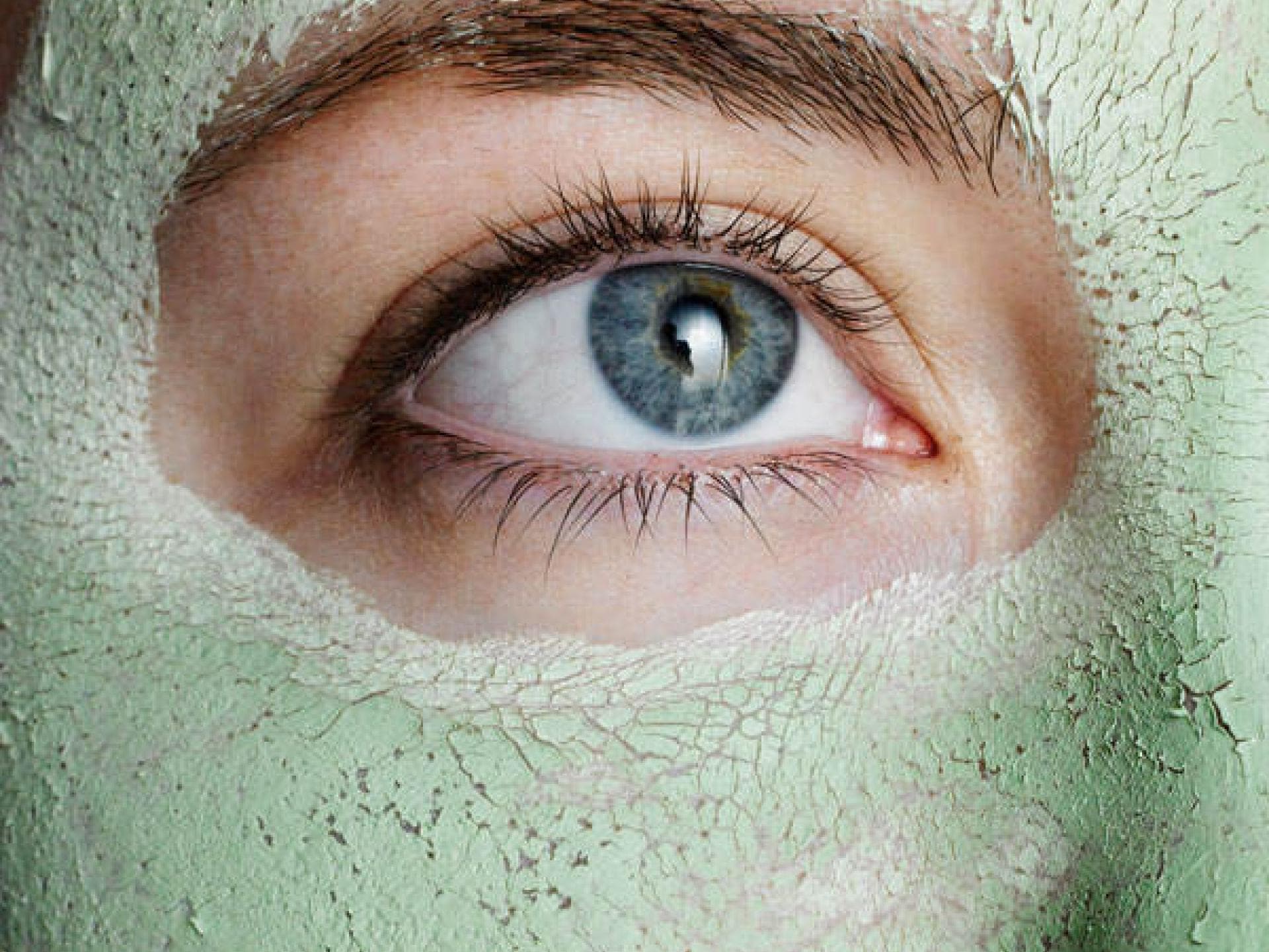 Grüner-Tee-Maske gegen Akne