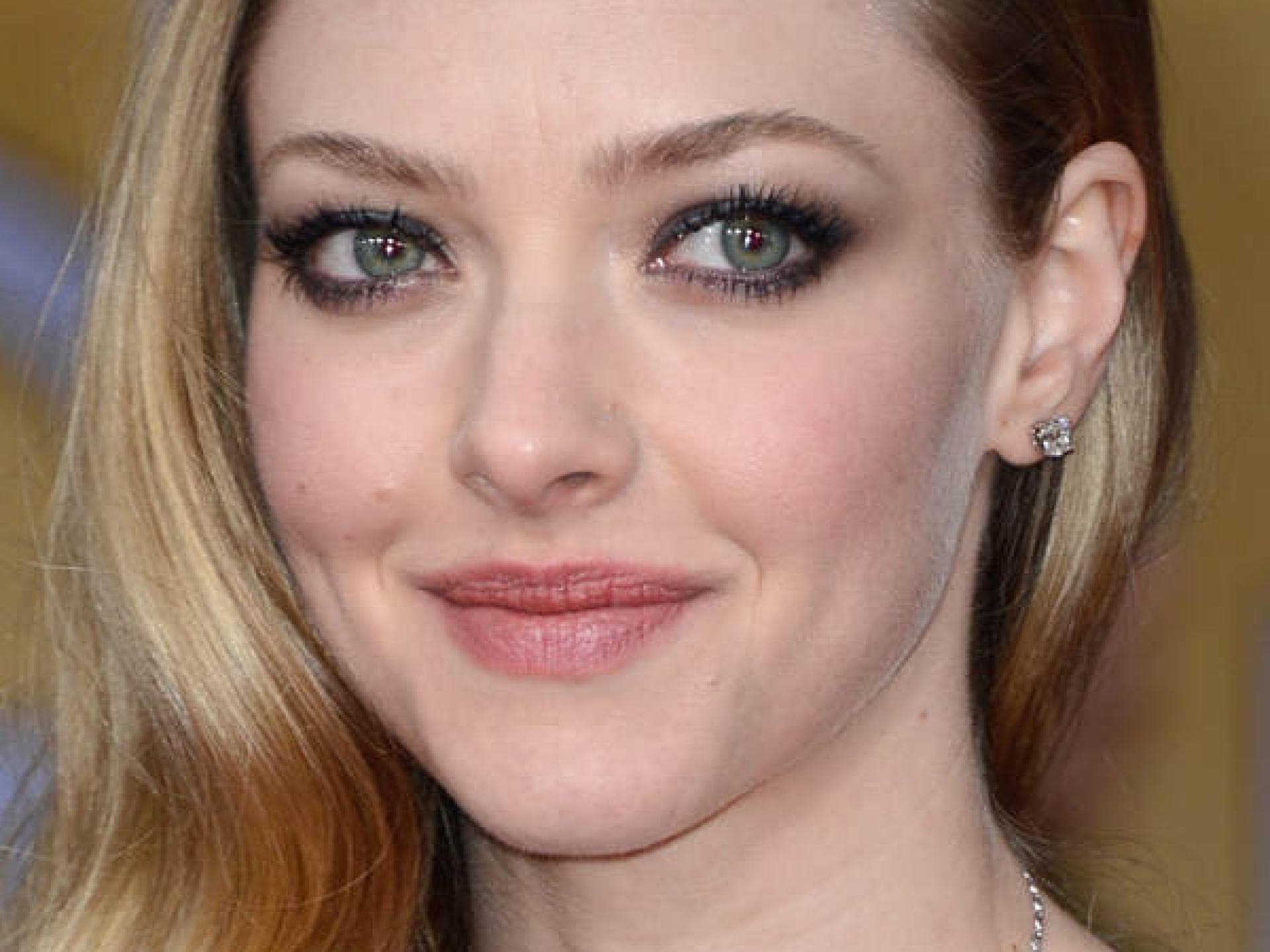 Ist Amanda Seyfried hübsch?