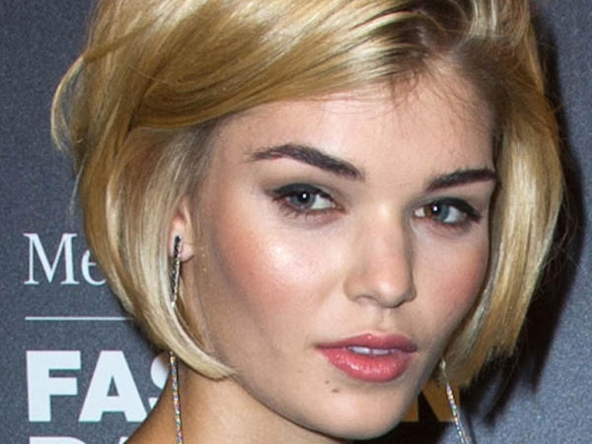 Luisa Hartema: Findest du sie hübsch?