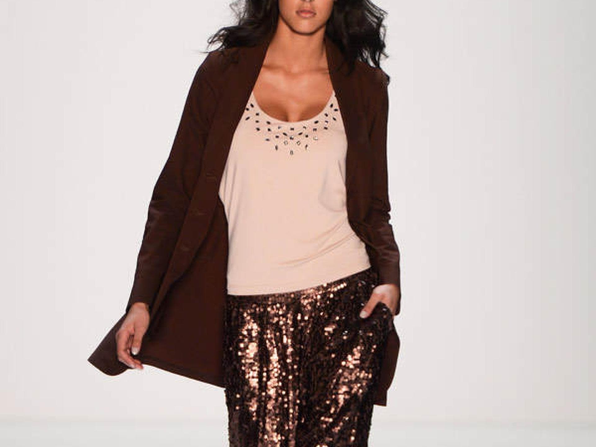 Rebecca Mir für Minx