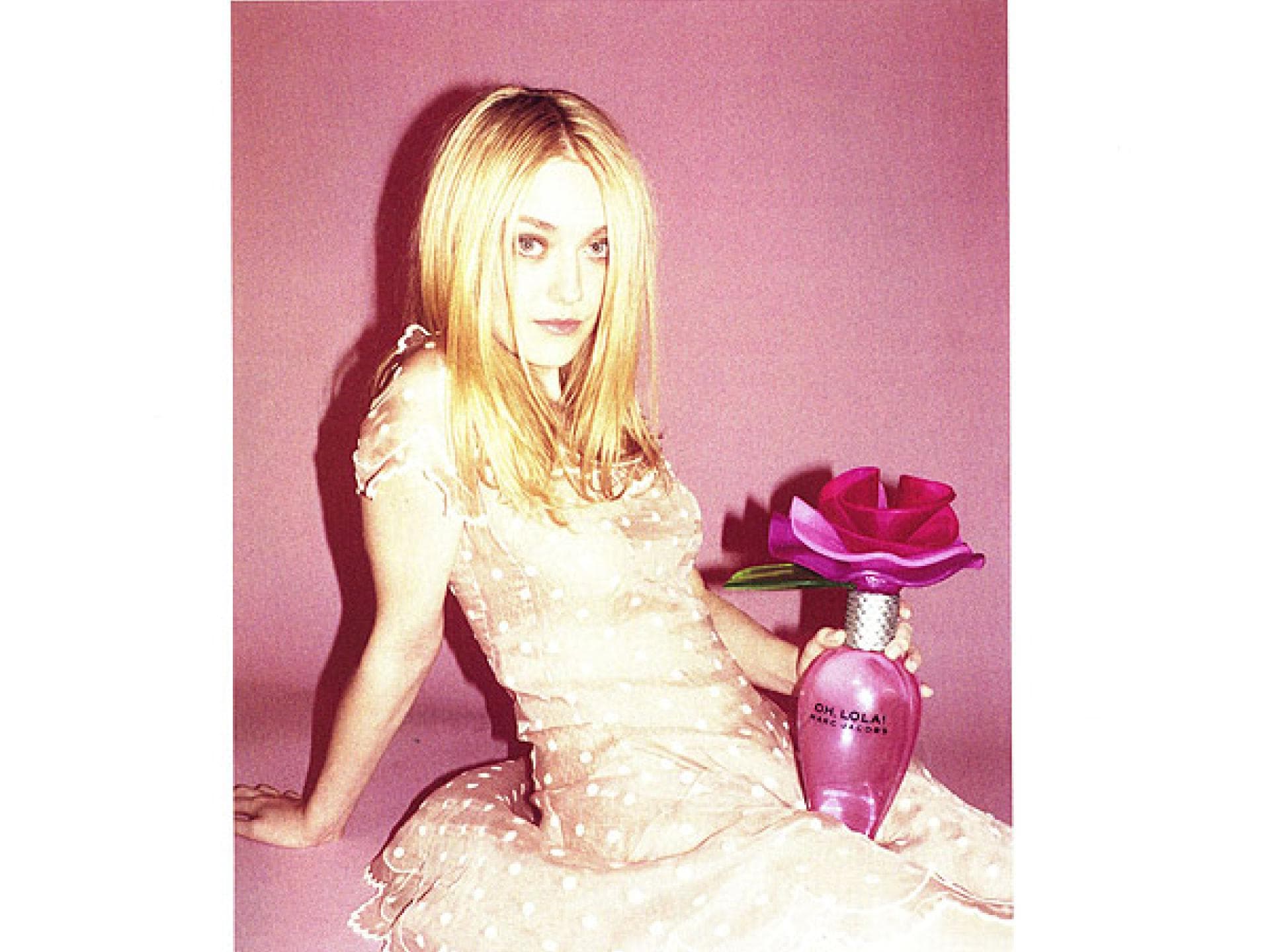 Dakota Fanning wirbt für Marc Jacobs