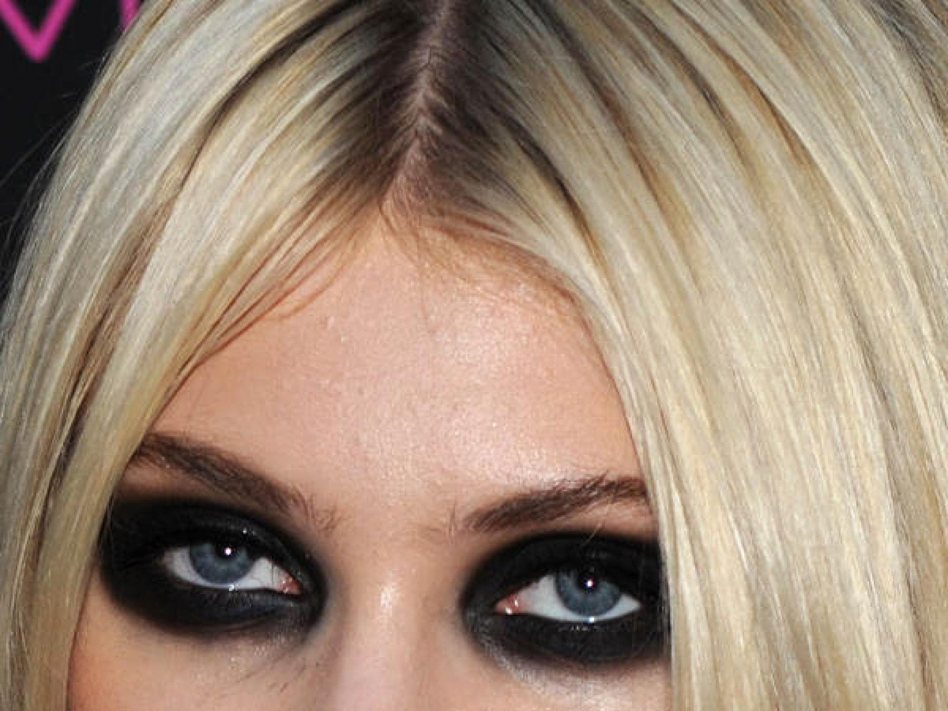Taylor Momsen Make-up
