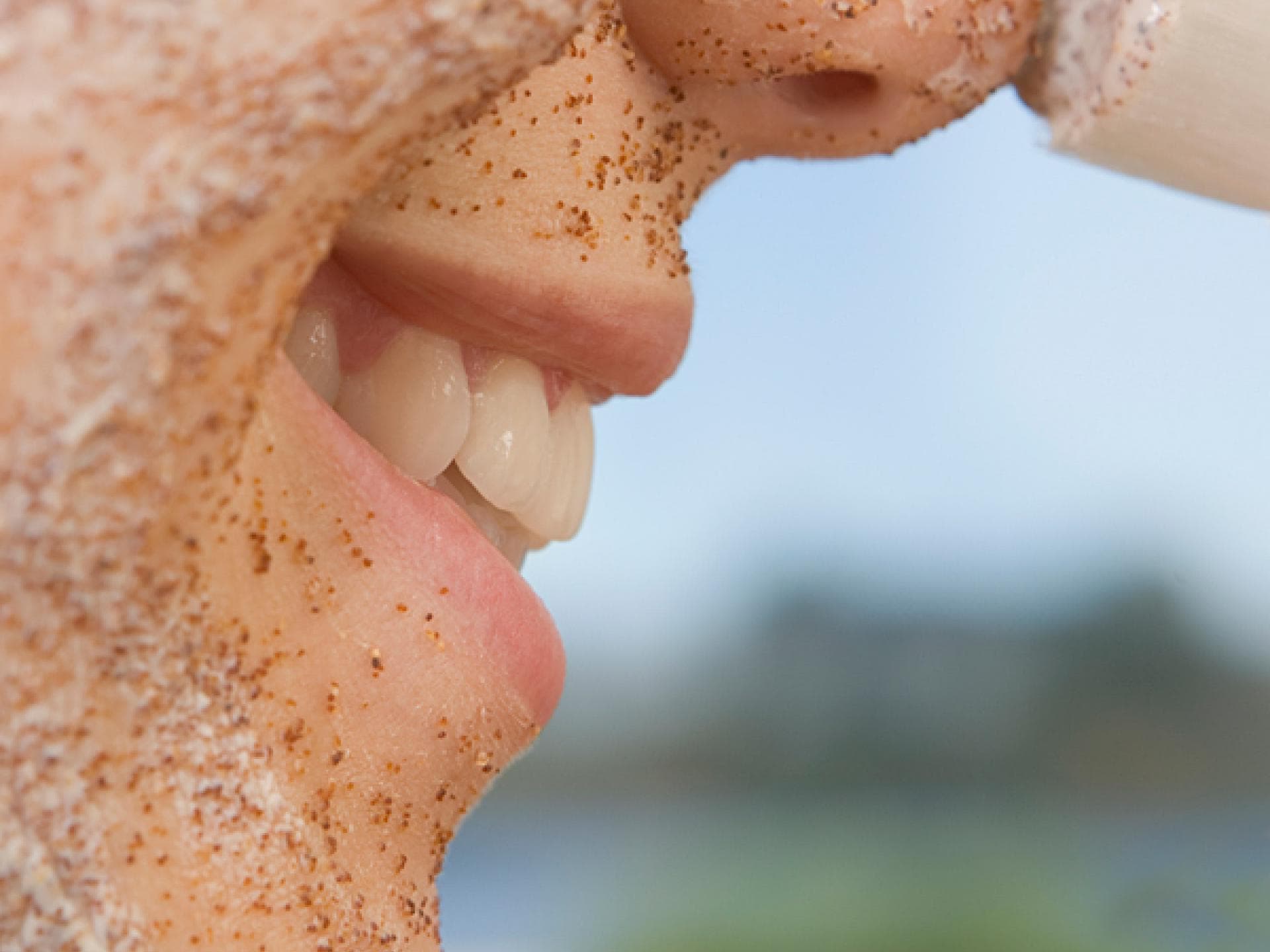 Weizenkleie-Peeling gegen Pickel