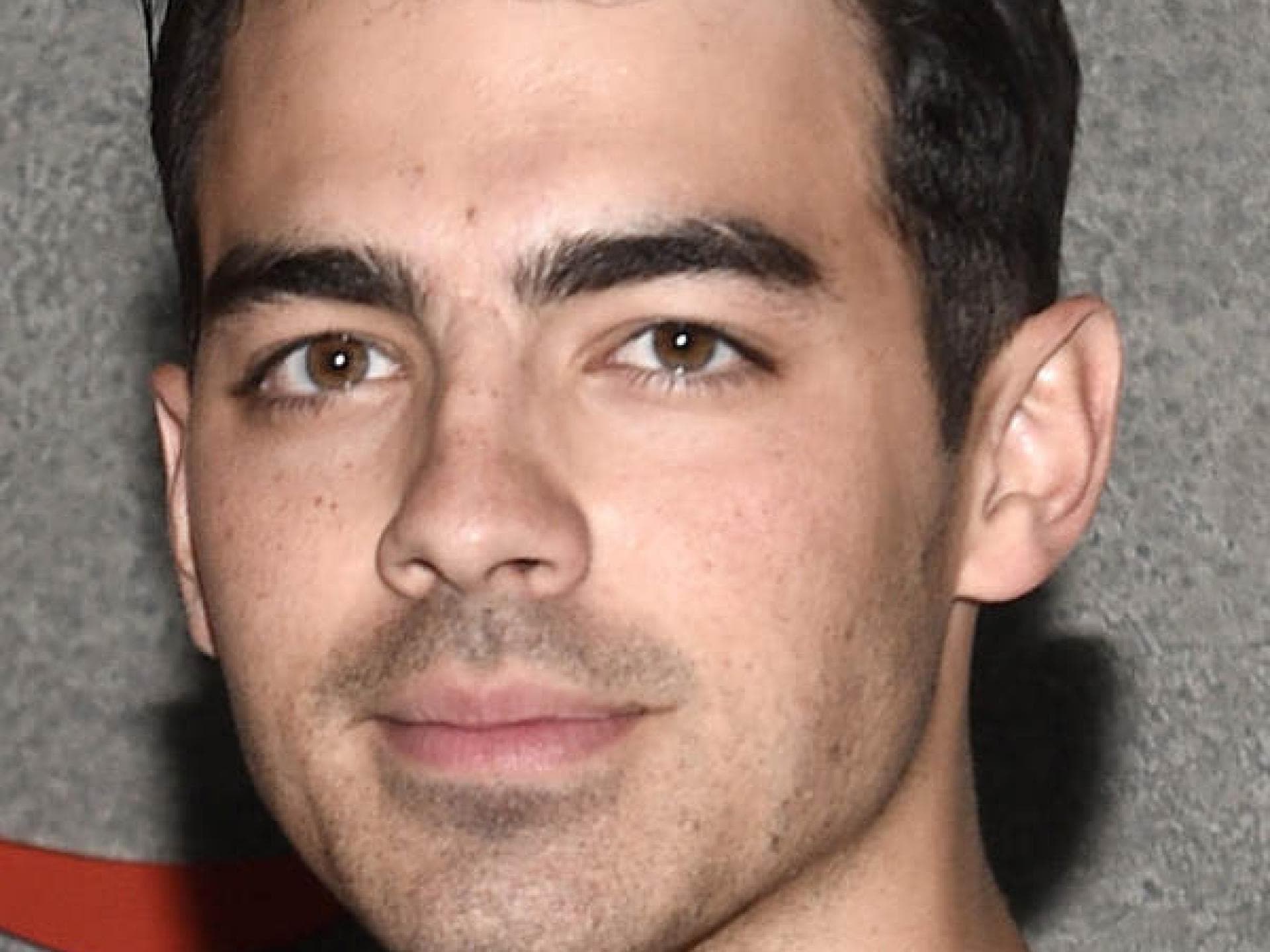 Wie hot ist Joe Jonas?