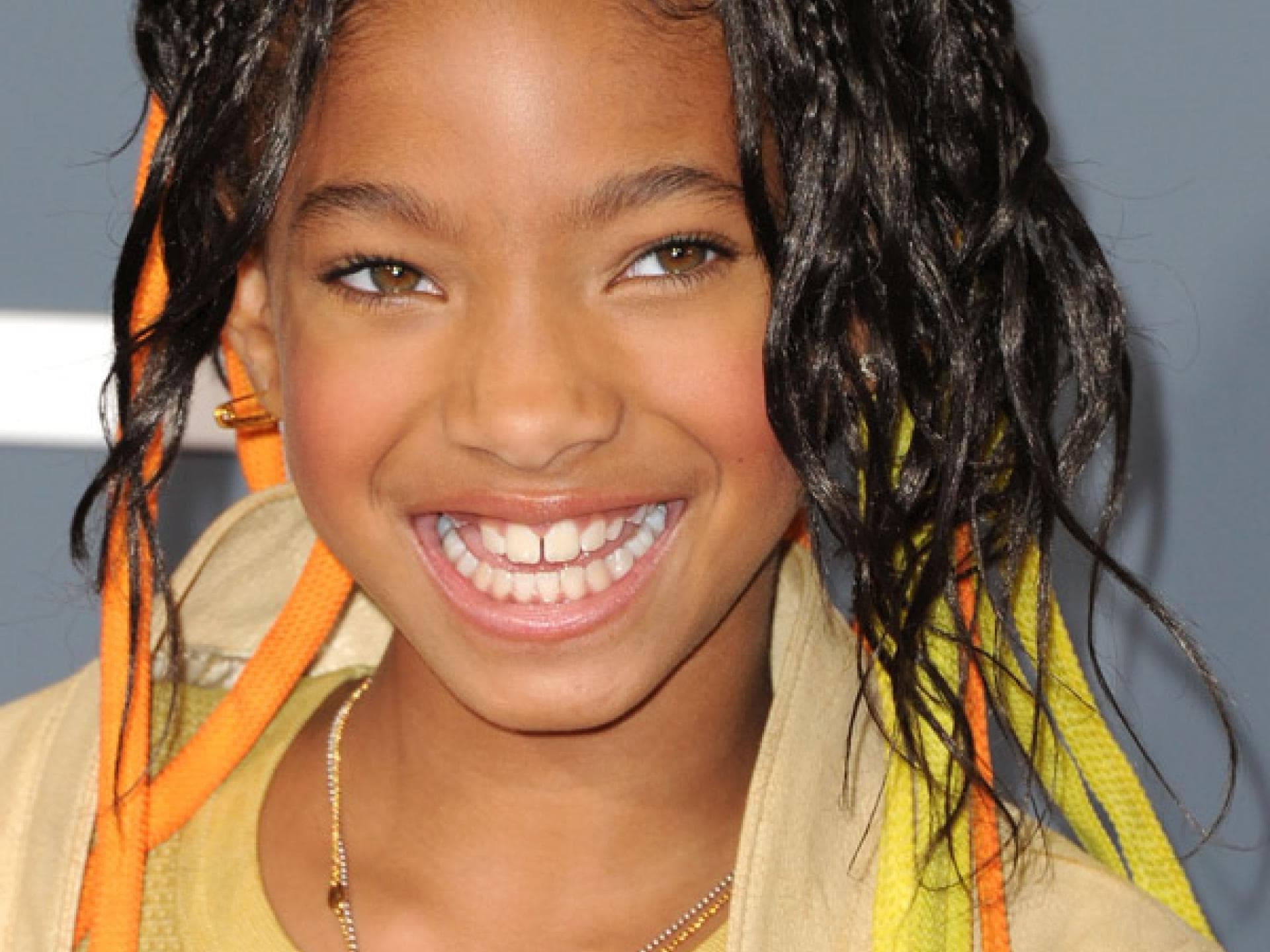 Willow Smith mit langen Haaren