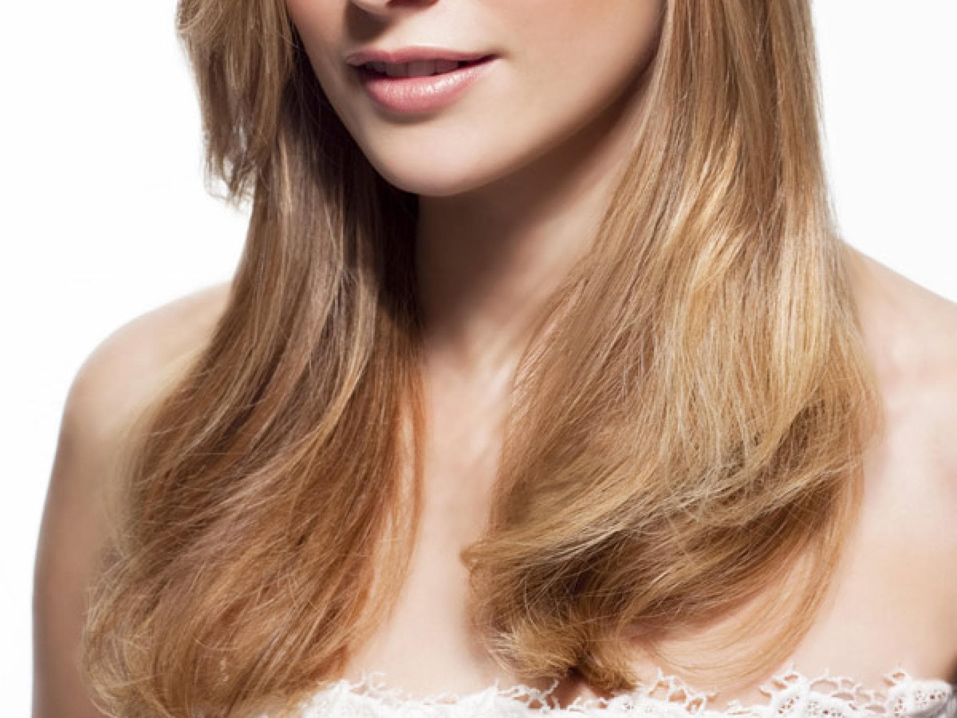 Frisur mit gestuftem Deckhaar Frisur mit gestuftem Deckhaar