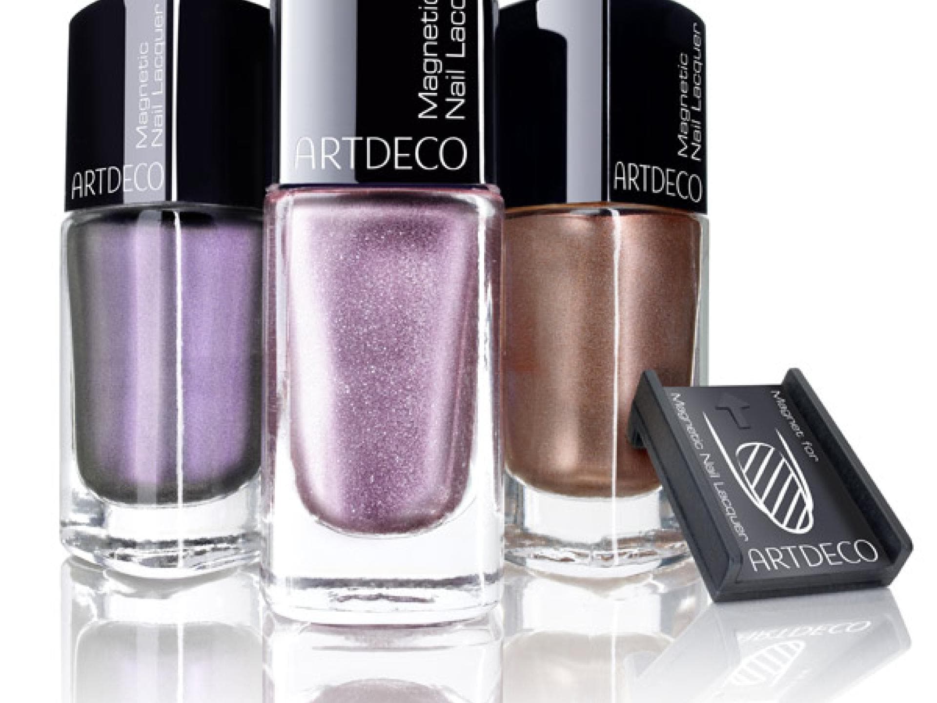 Nagellack mit Metallic-Effekten