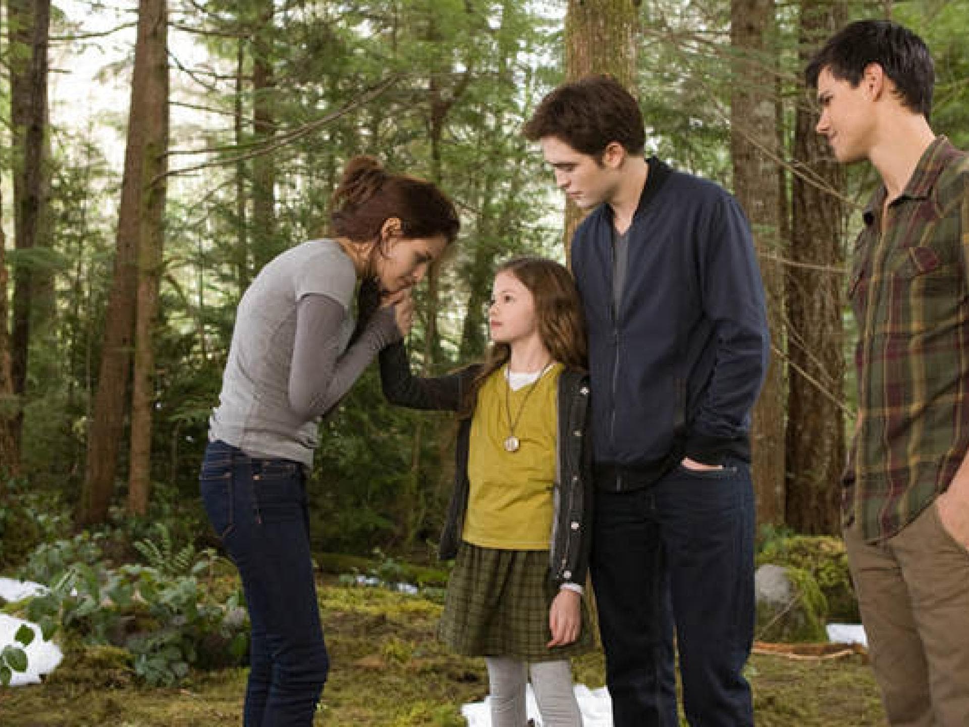 Bella, Edward, Renesmee und Jacob