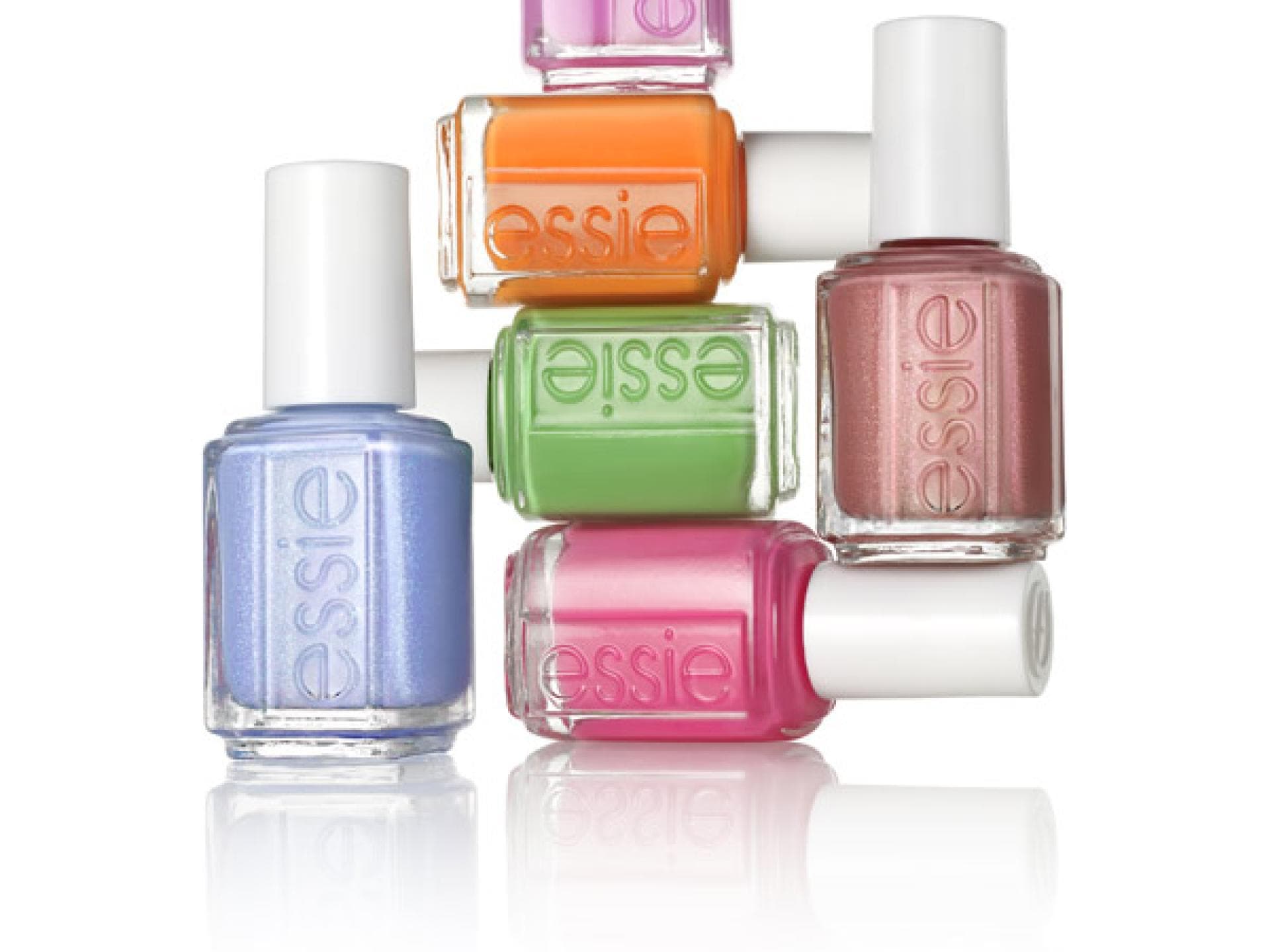 Nagellack von essie "bikiny so teeny"