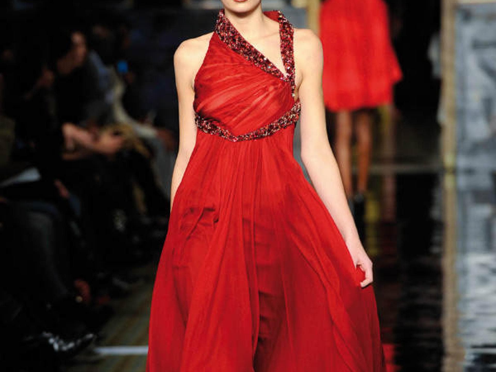 Luisa Hartema läuft für Jad Ghandour