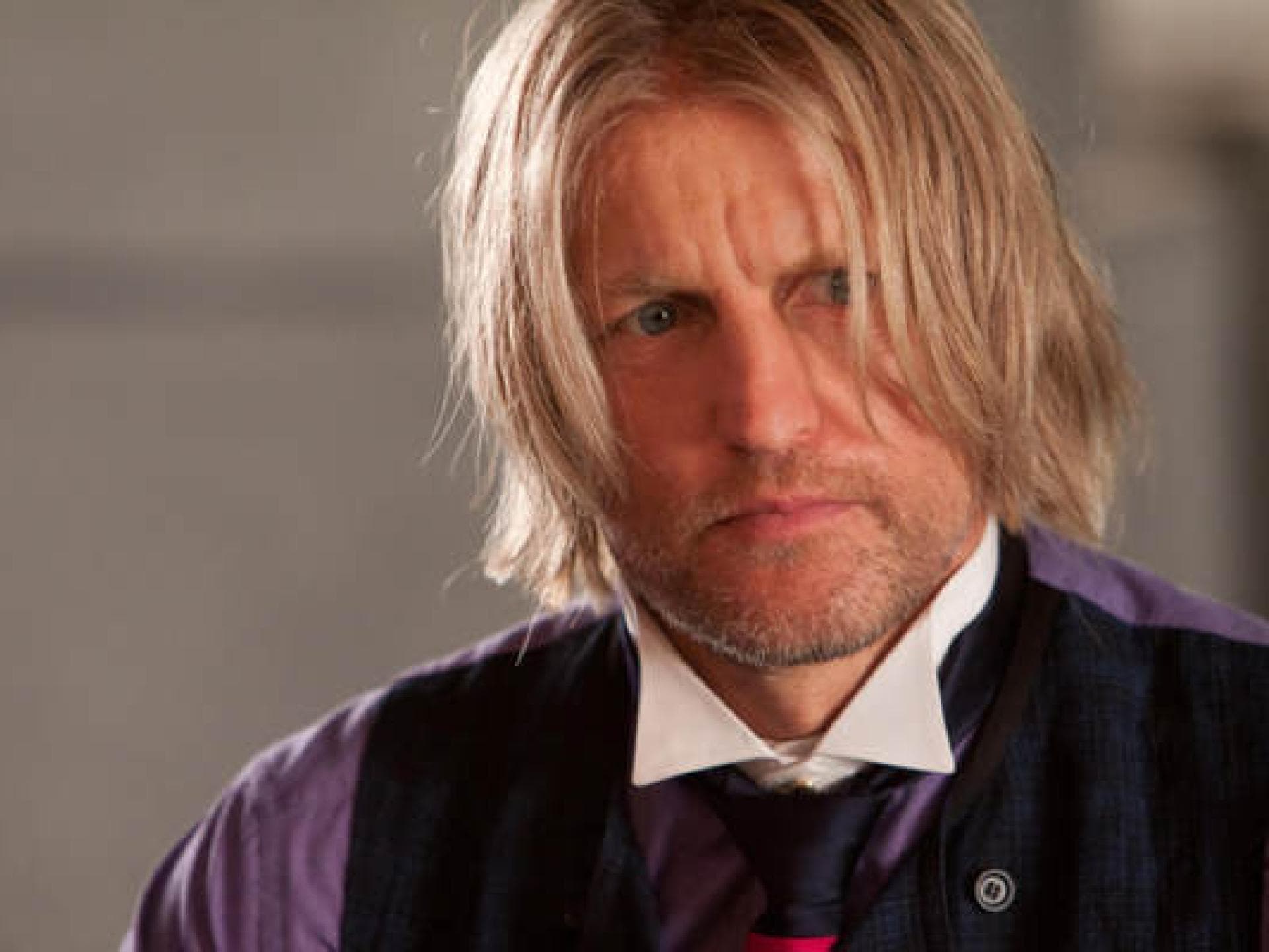 Haymitch Abernathy (Woody Harrelson)