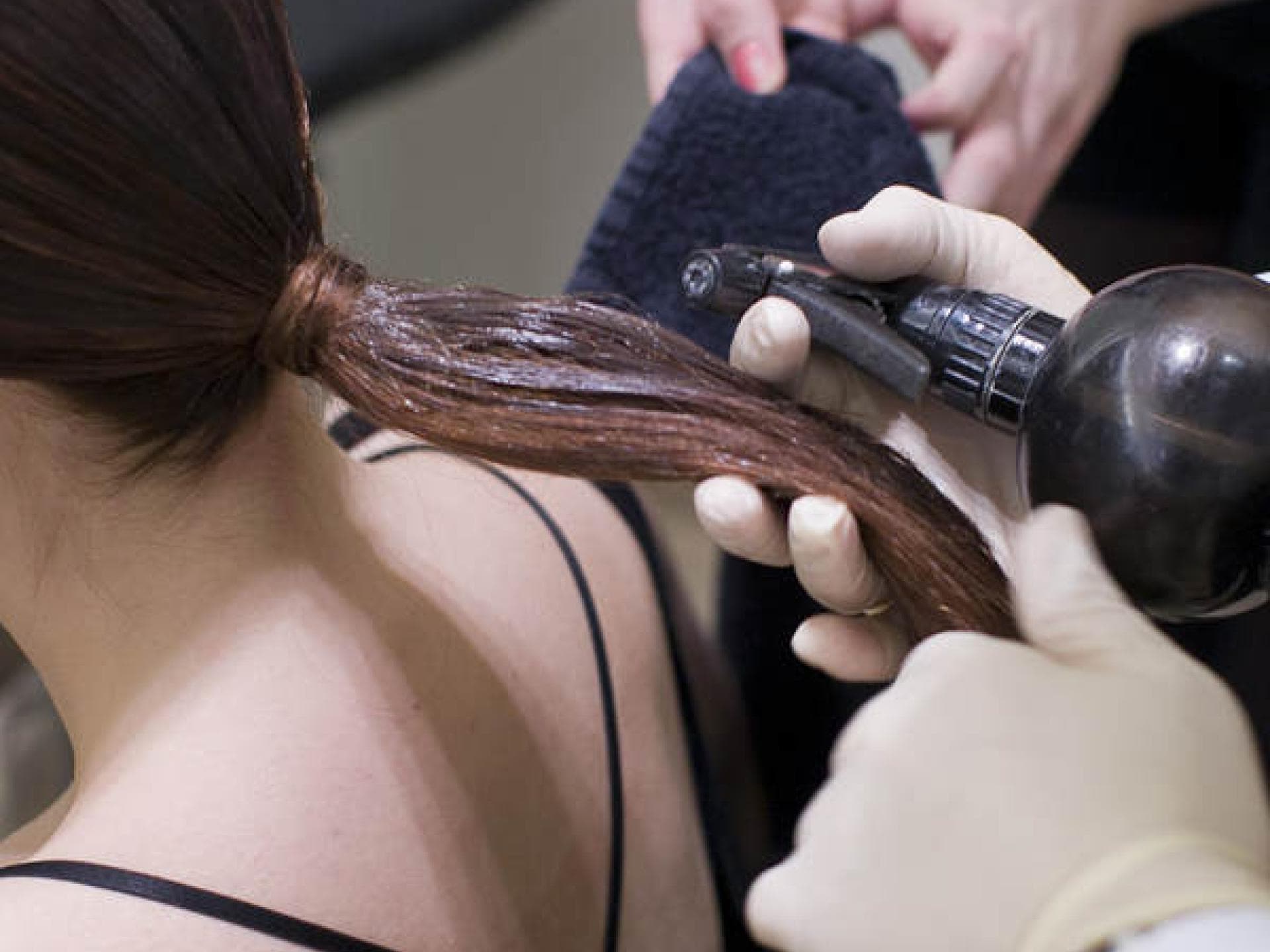 Step 4: Wasser für Wet-Look