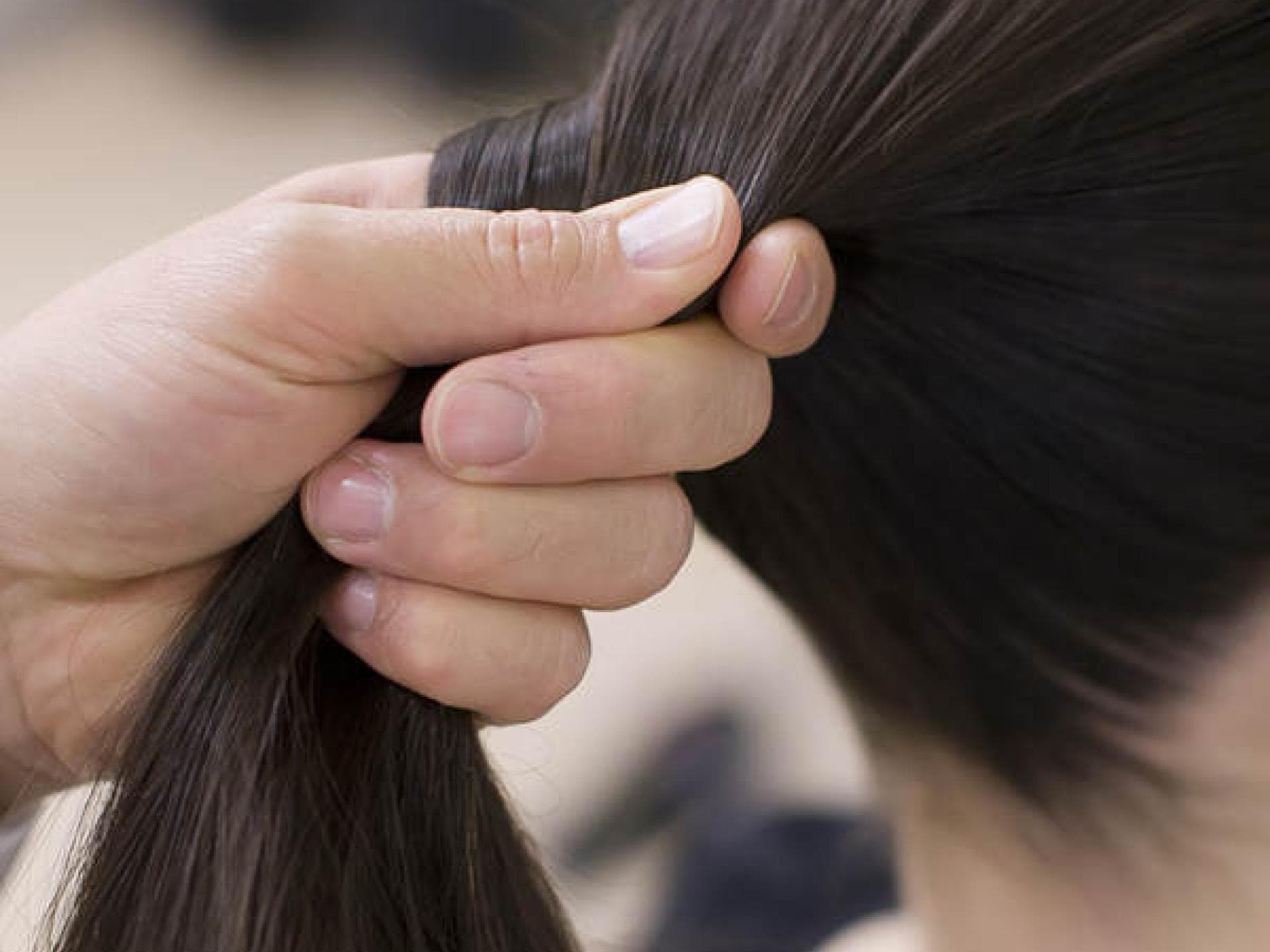 Step 2: Zopf eindrehen