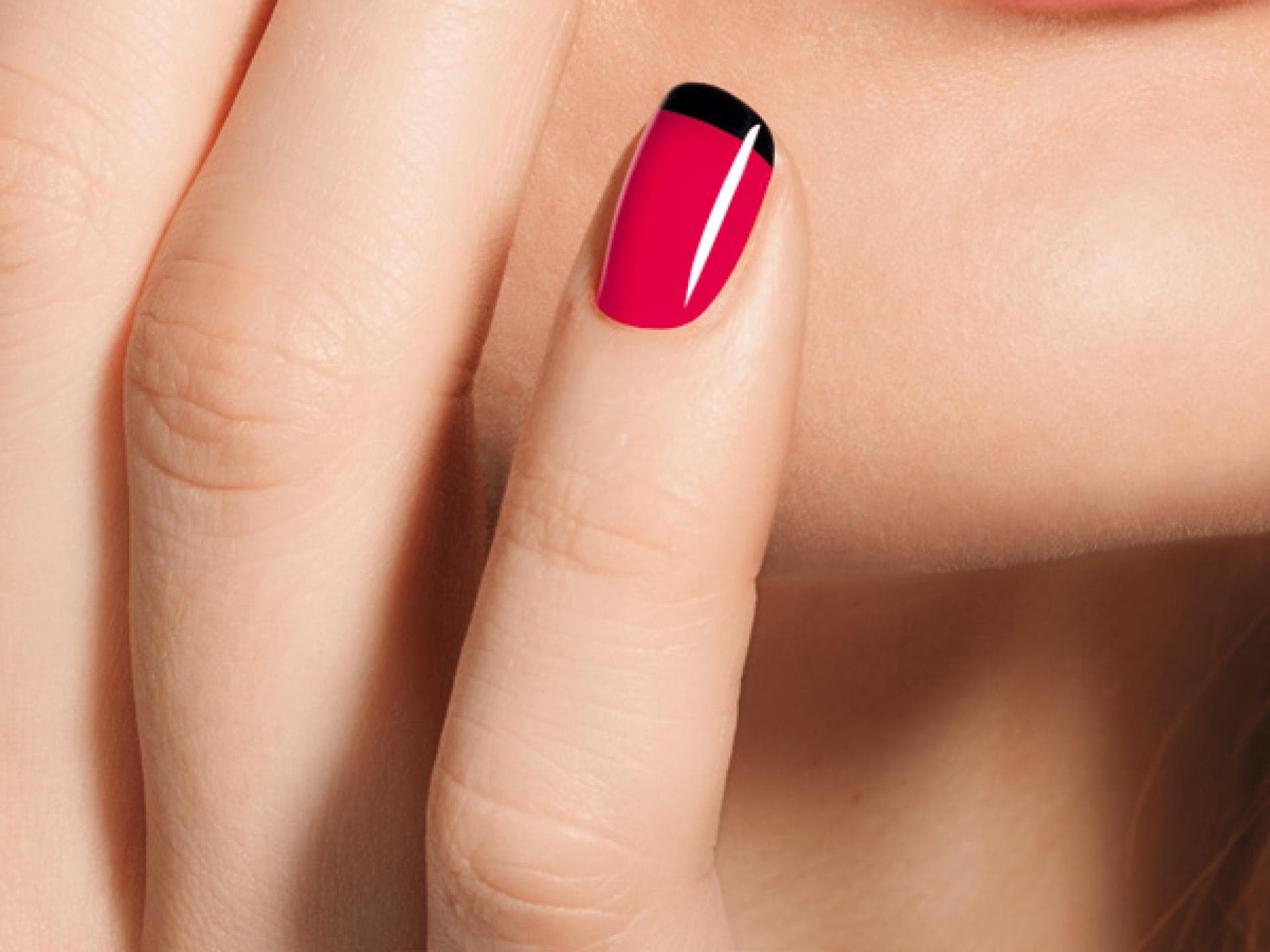 Rotes French Manicure