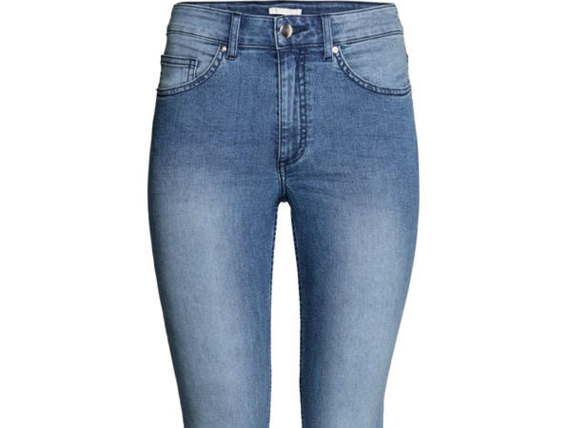 Kürzere Bootcut Jeans von H&M