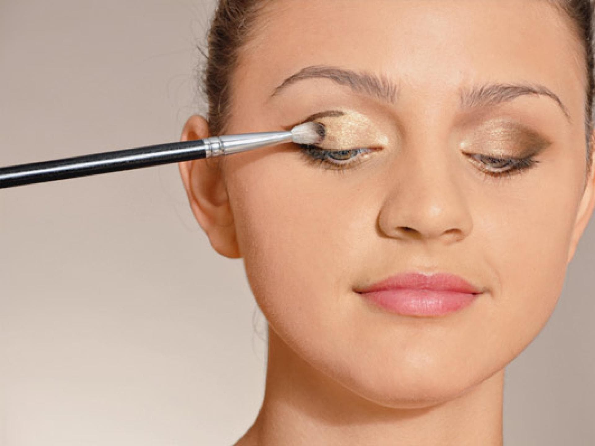 Katzenaugen schminken: Step 7 Katzenaugen schminken: Step 7