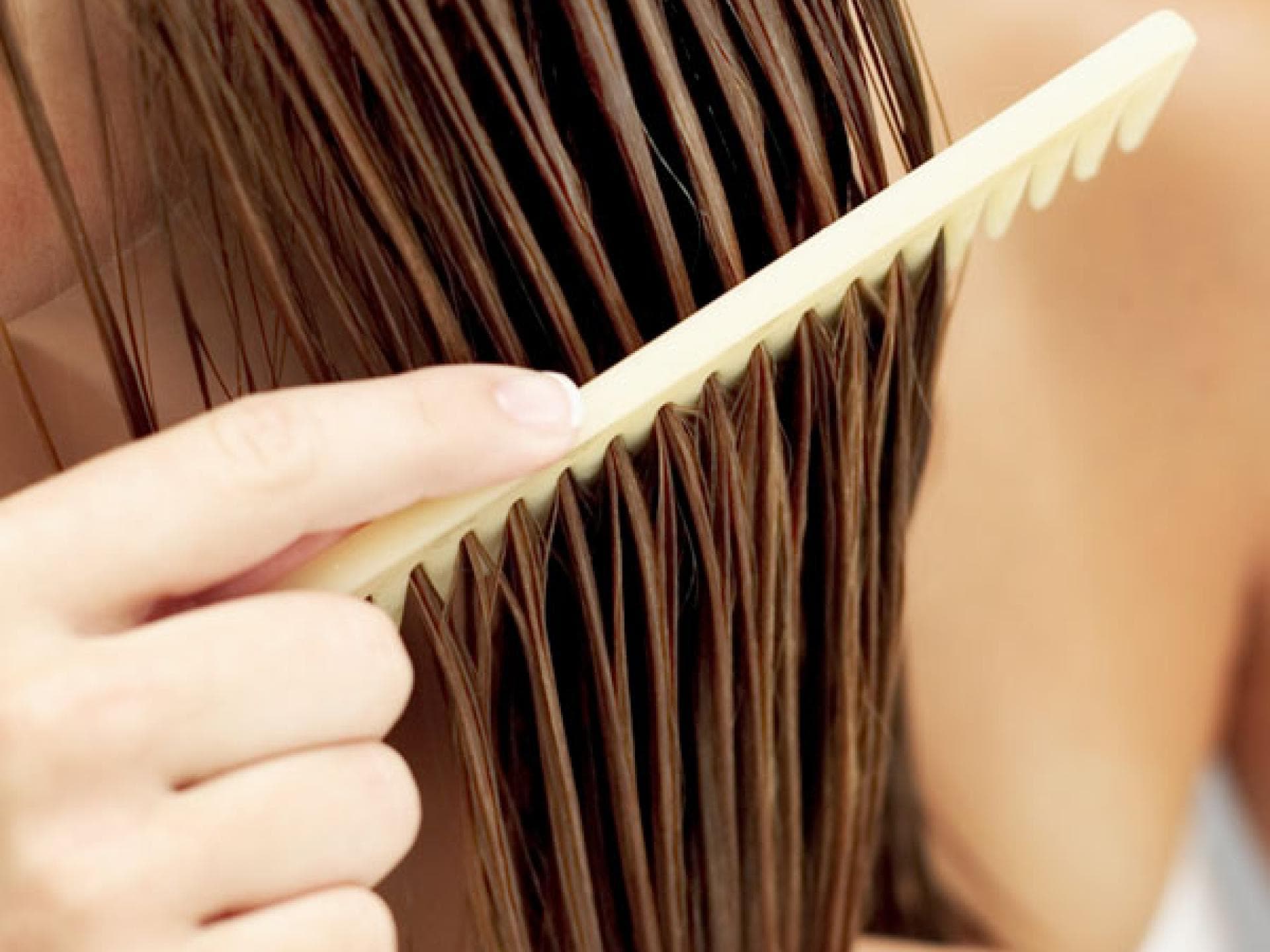 Haarpflege für fettige Haare