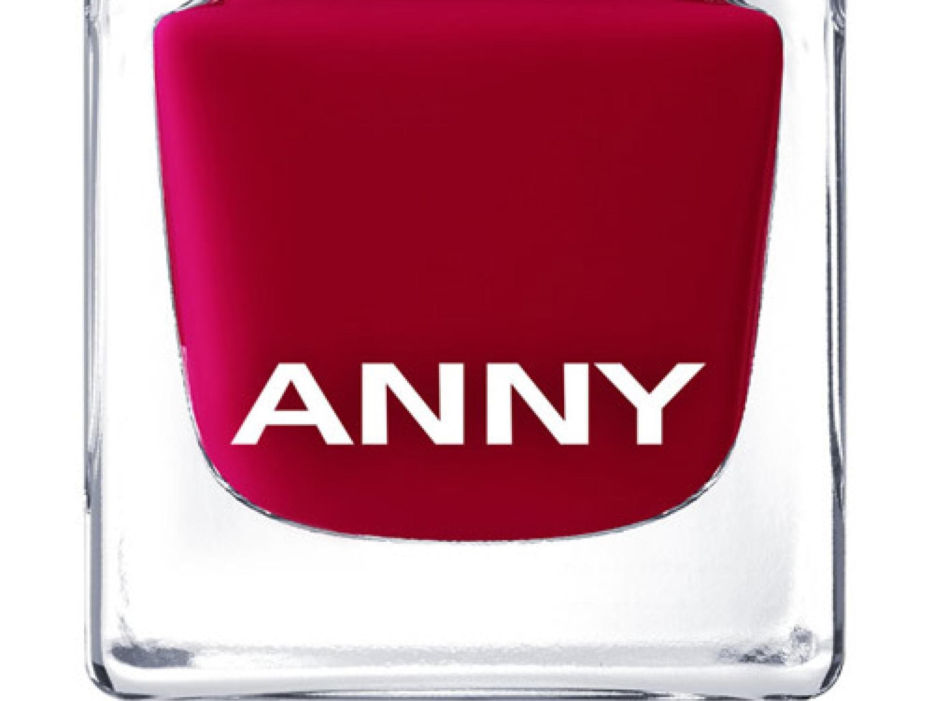 Knallig roter Nagellack