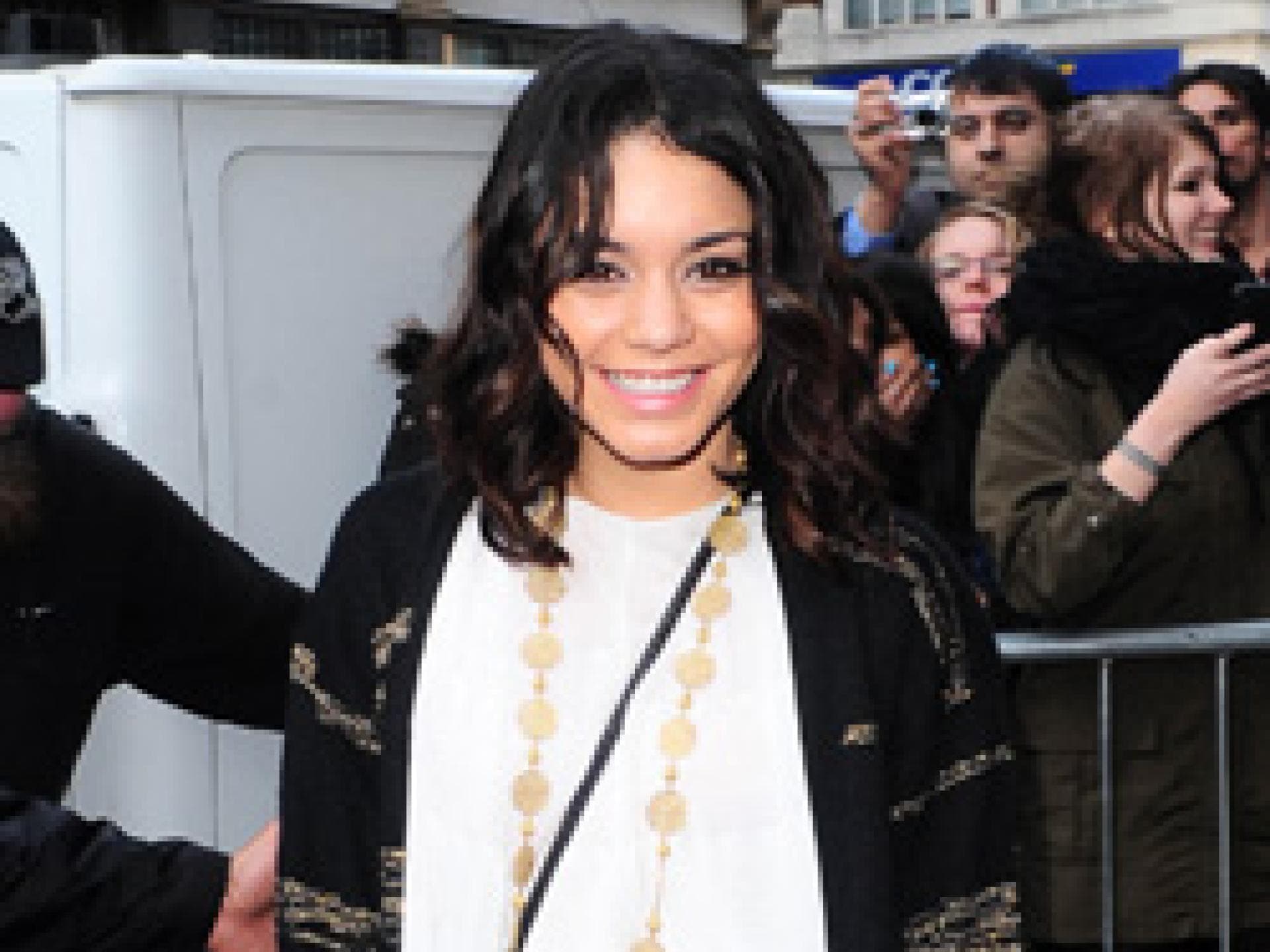 Hippie-Girl: Vanessa Hudgens Hippie-Girl: Vanessa Hudgens