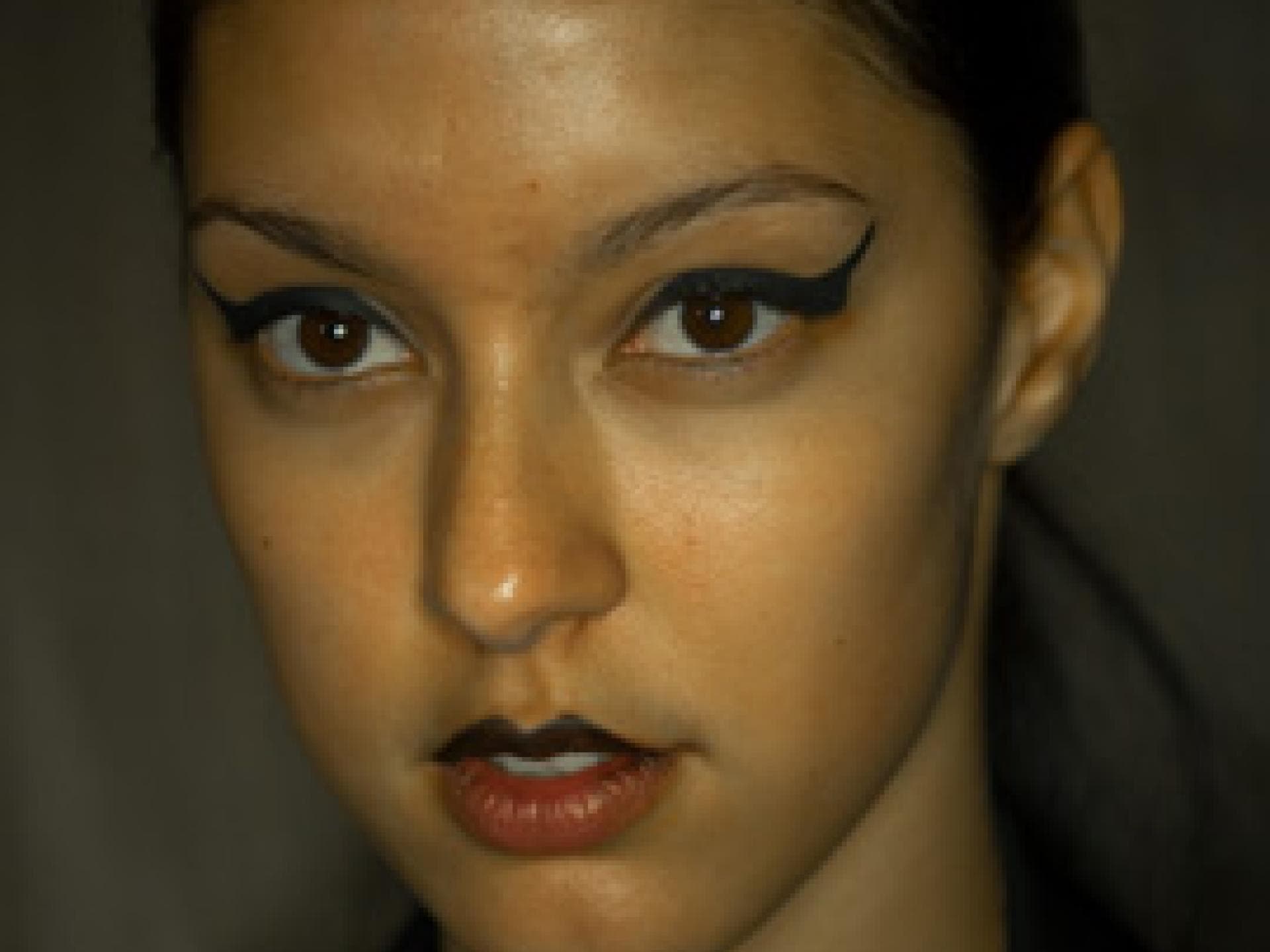 Cooles Make-up für Rebecca Cooles Make-up für Rebecca