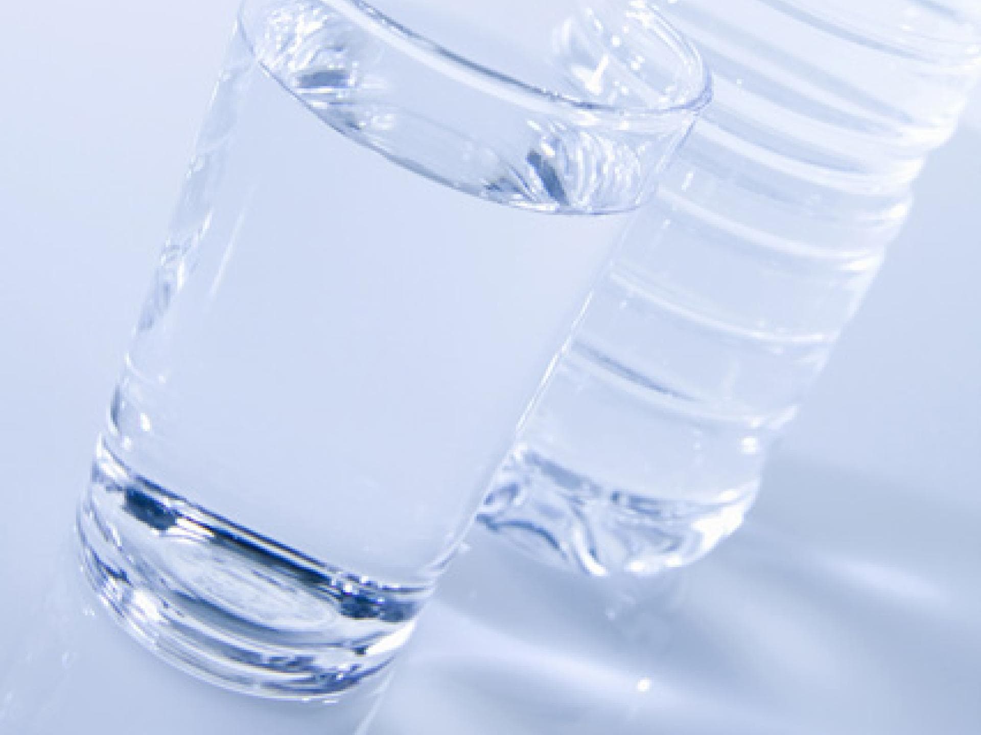 Wasser vor jeder Mahlzeit