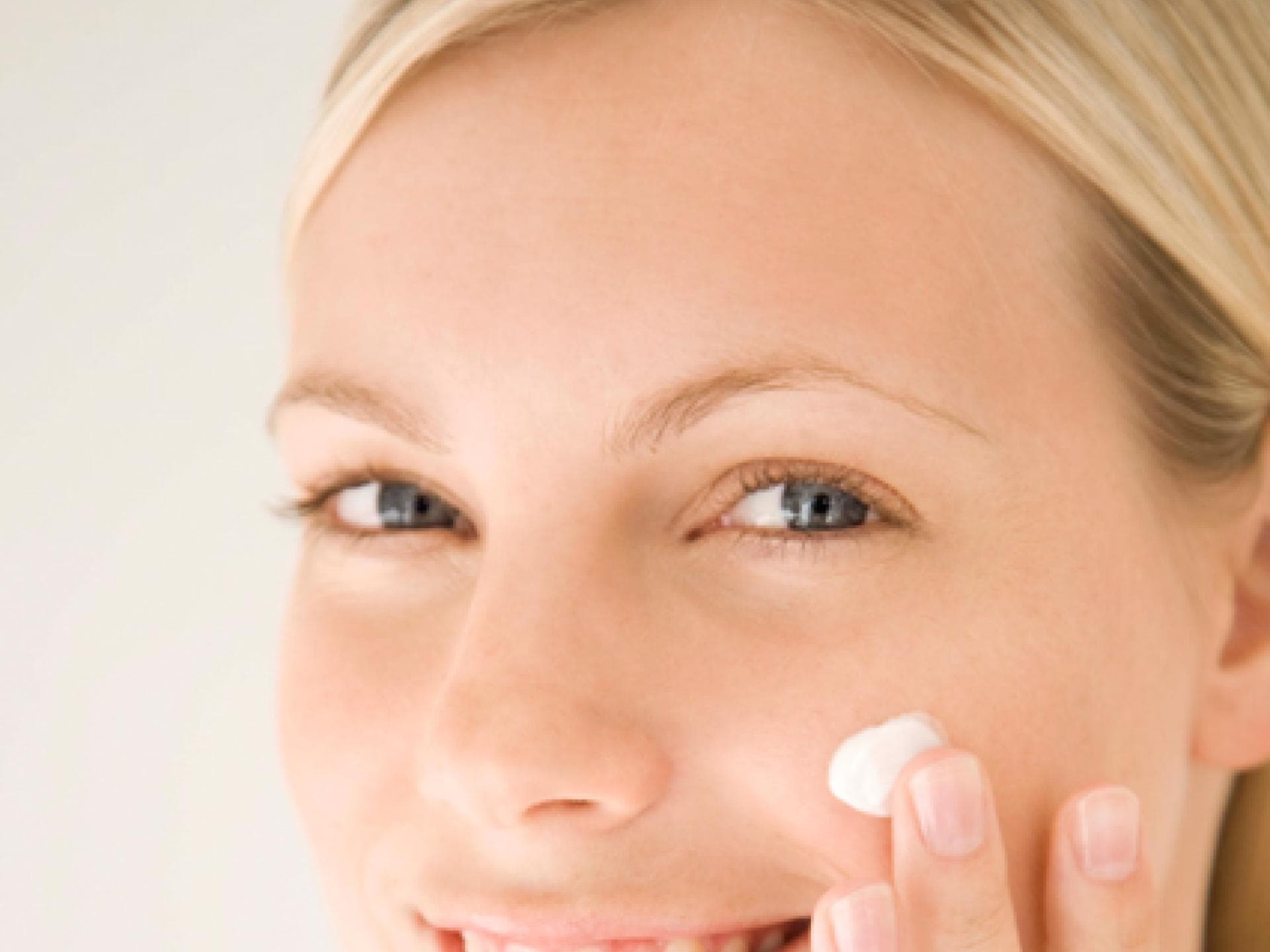 Gesichtspflege für trockene Haut Gesichtspflege für trockene Haut