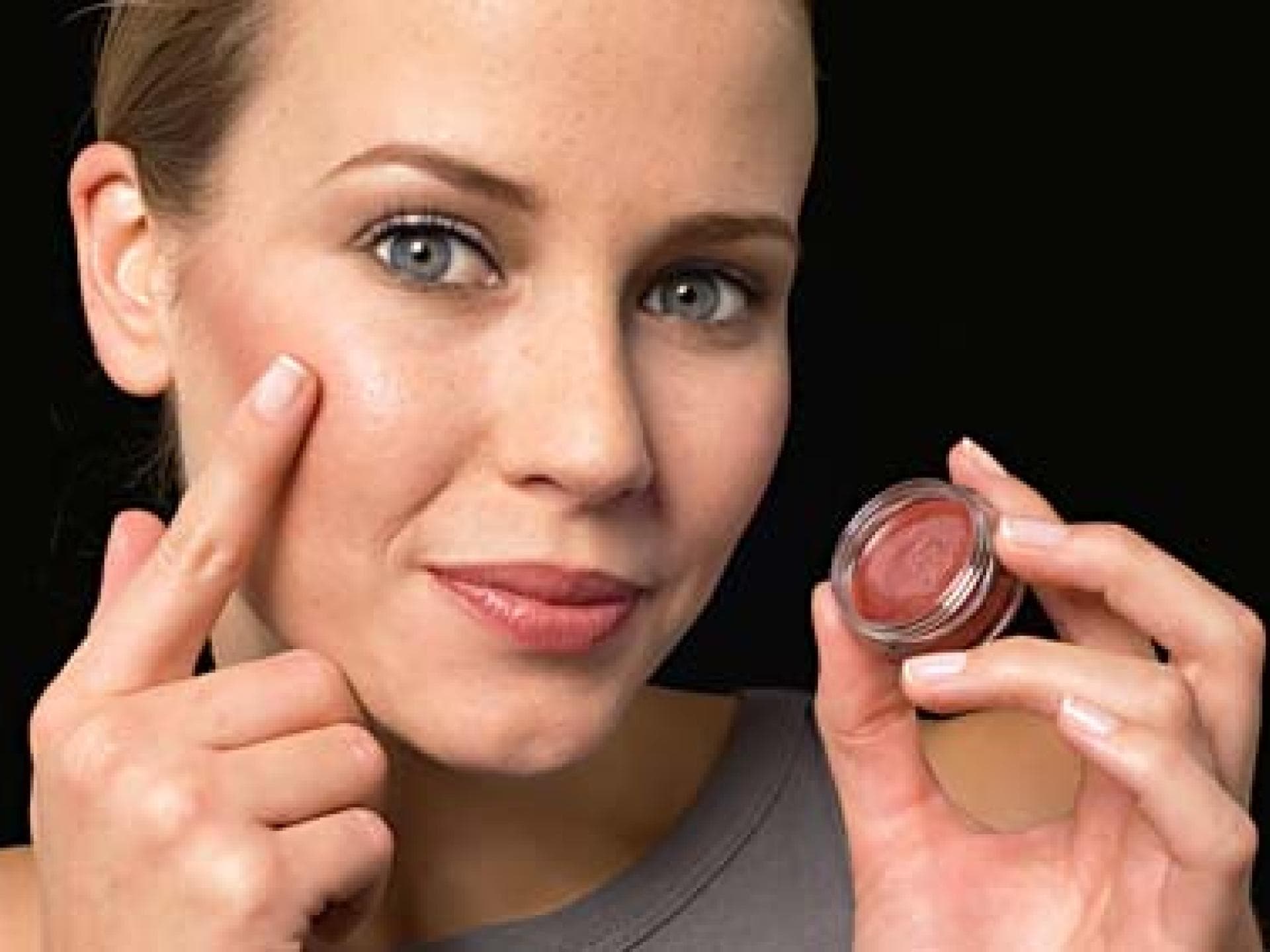 2. Rosabraune Lippencreme