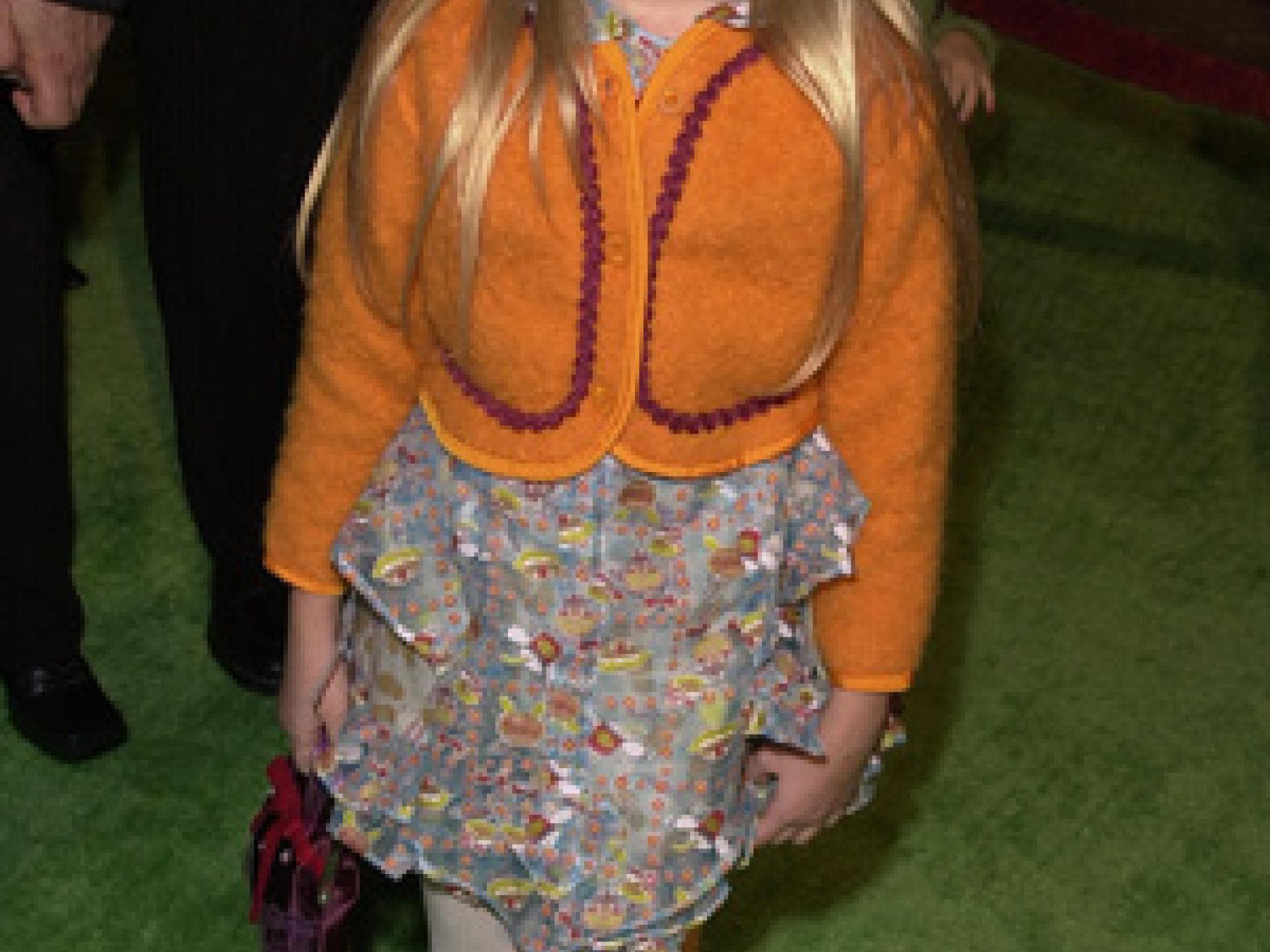 taylor momsen taylor momsen