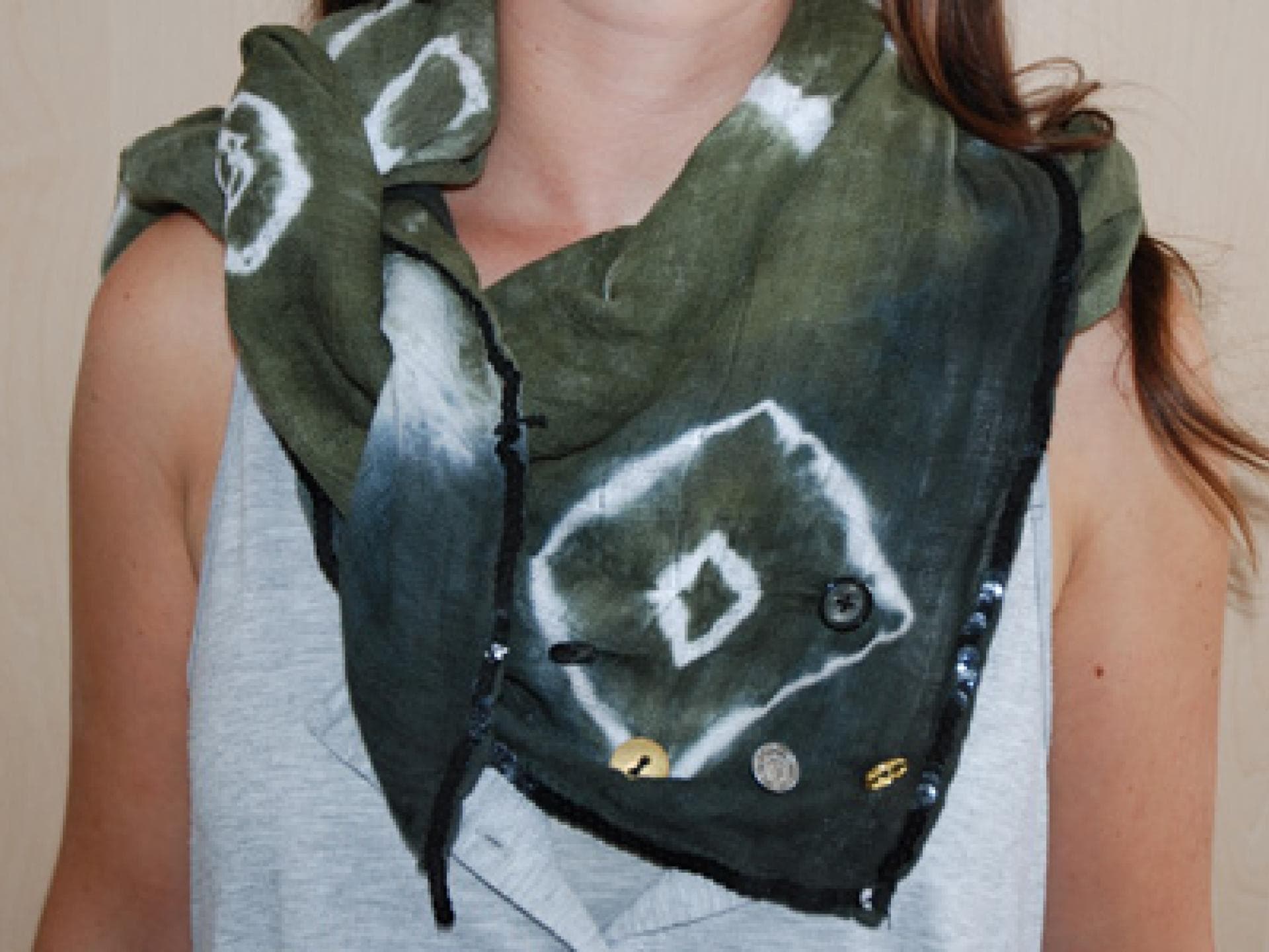 Batik-Schal zum Nachstylen