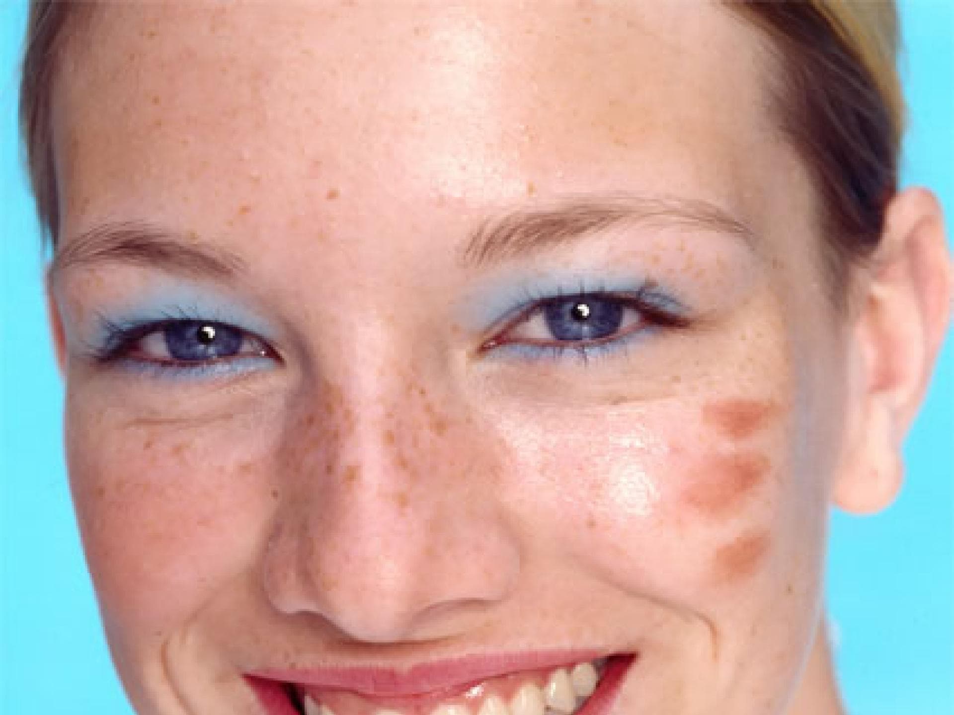 Lippenstift als Rouge