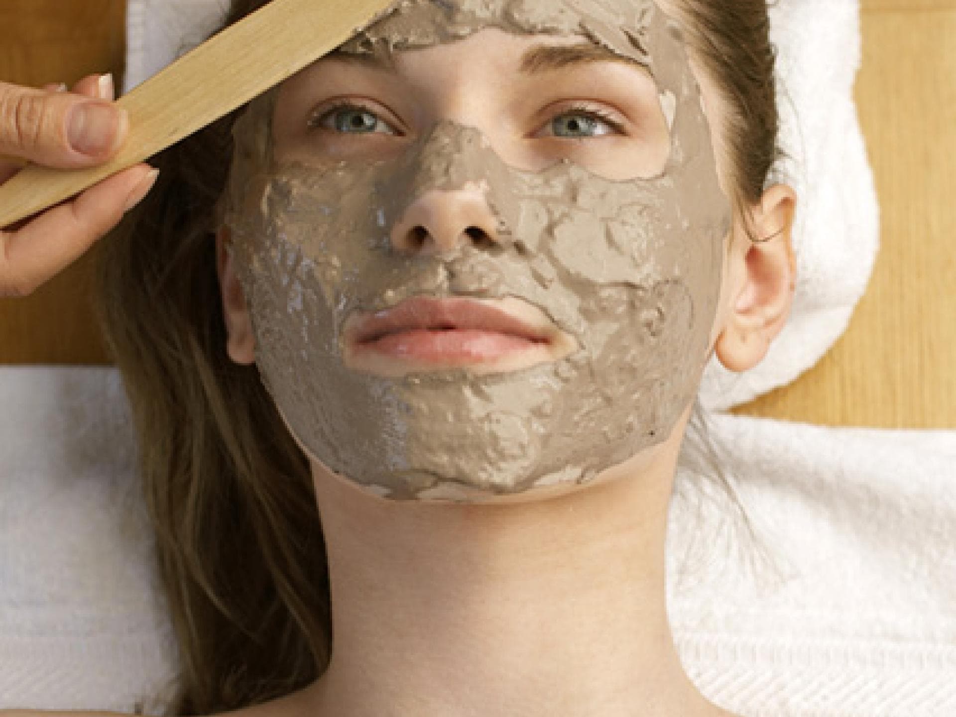 Rezept für Maske mit Heilerde und Kamille Rezept für Maske mit Heilerde und Kamille