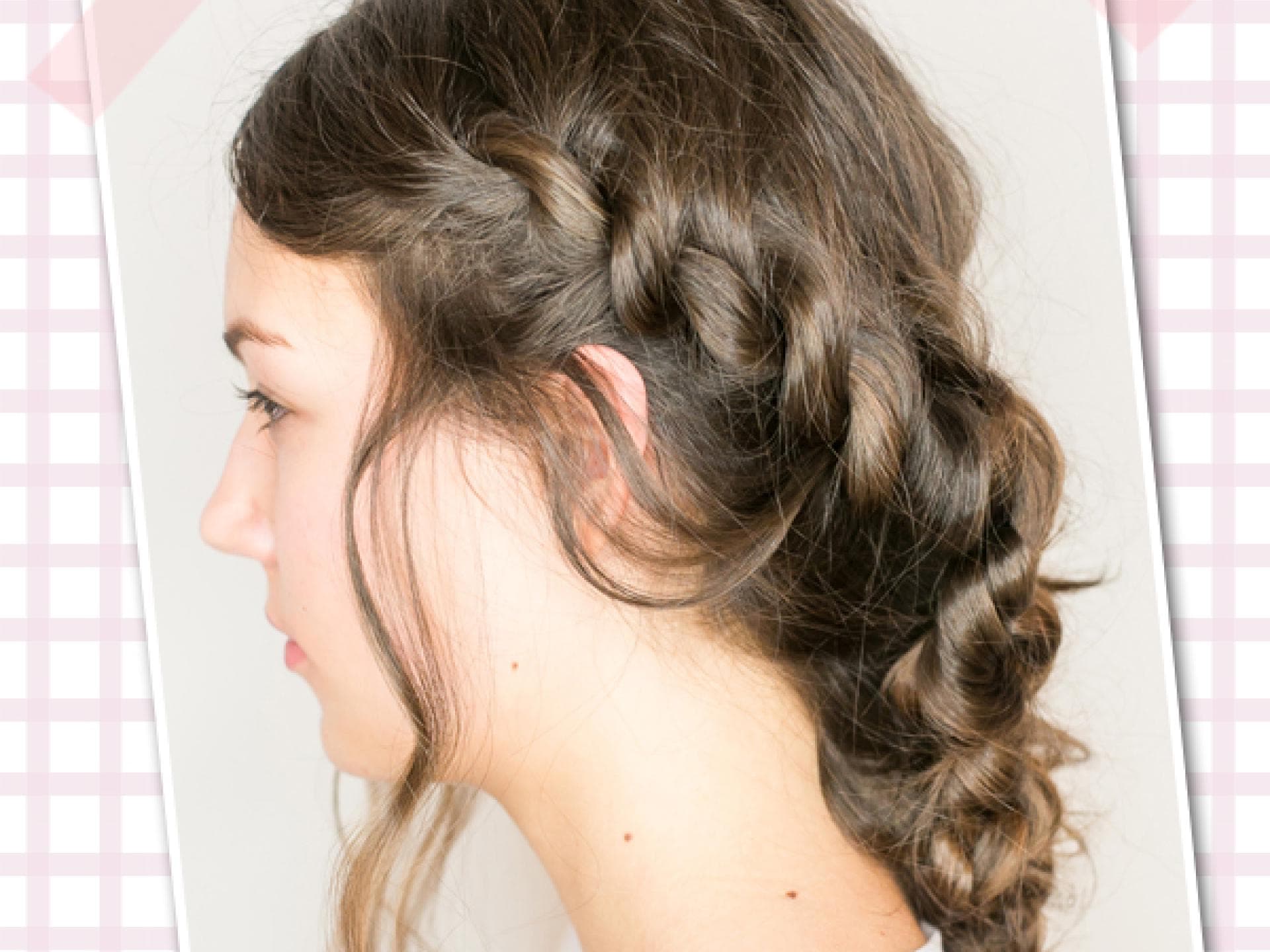 Geknotete Flechtfrisur: Step 5 Geknotete Flechtfrisur: Step 5