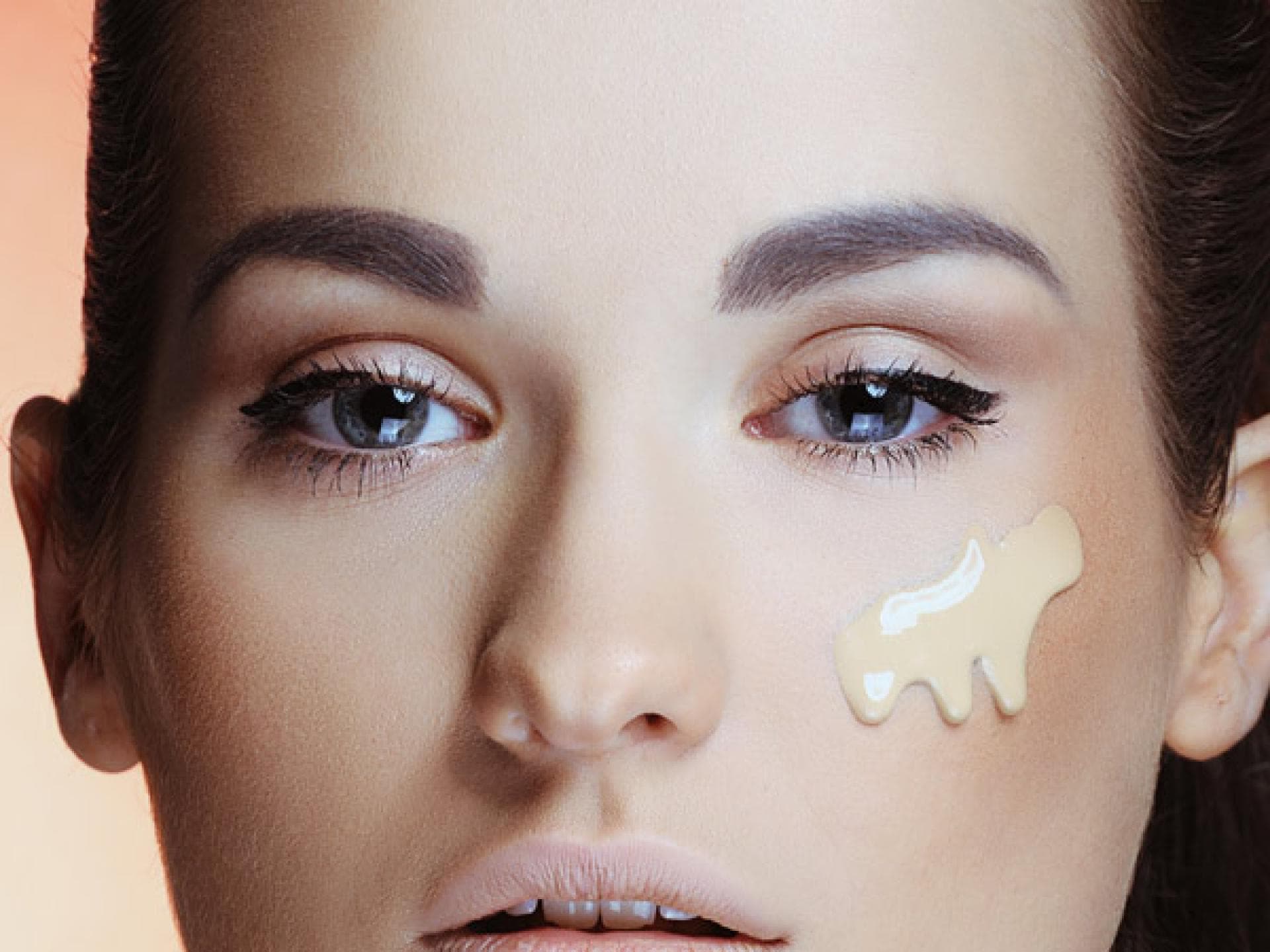 Unreine Haut schminken