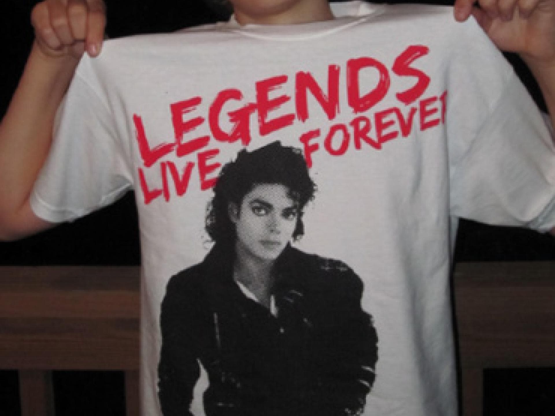Twitpic Justin Bieber mit Michael Jackson T-Shirt