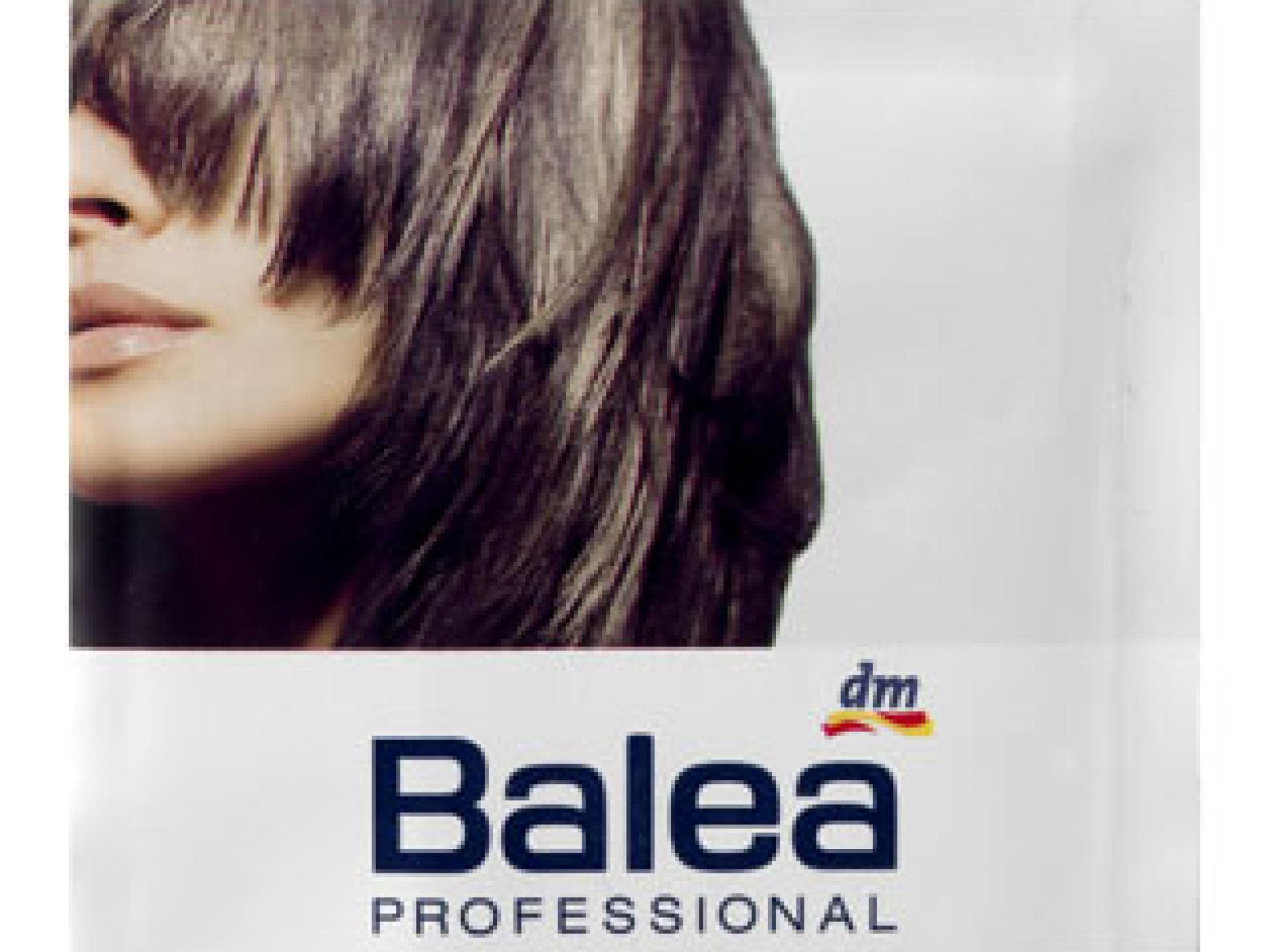 Ohne Silikone: Haarkur von Balea