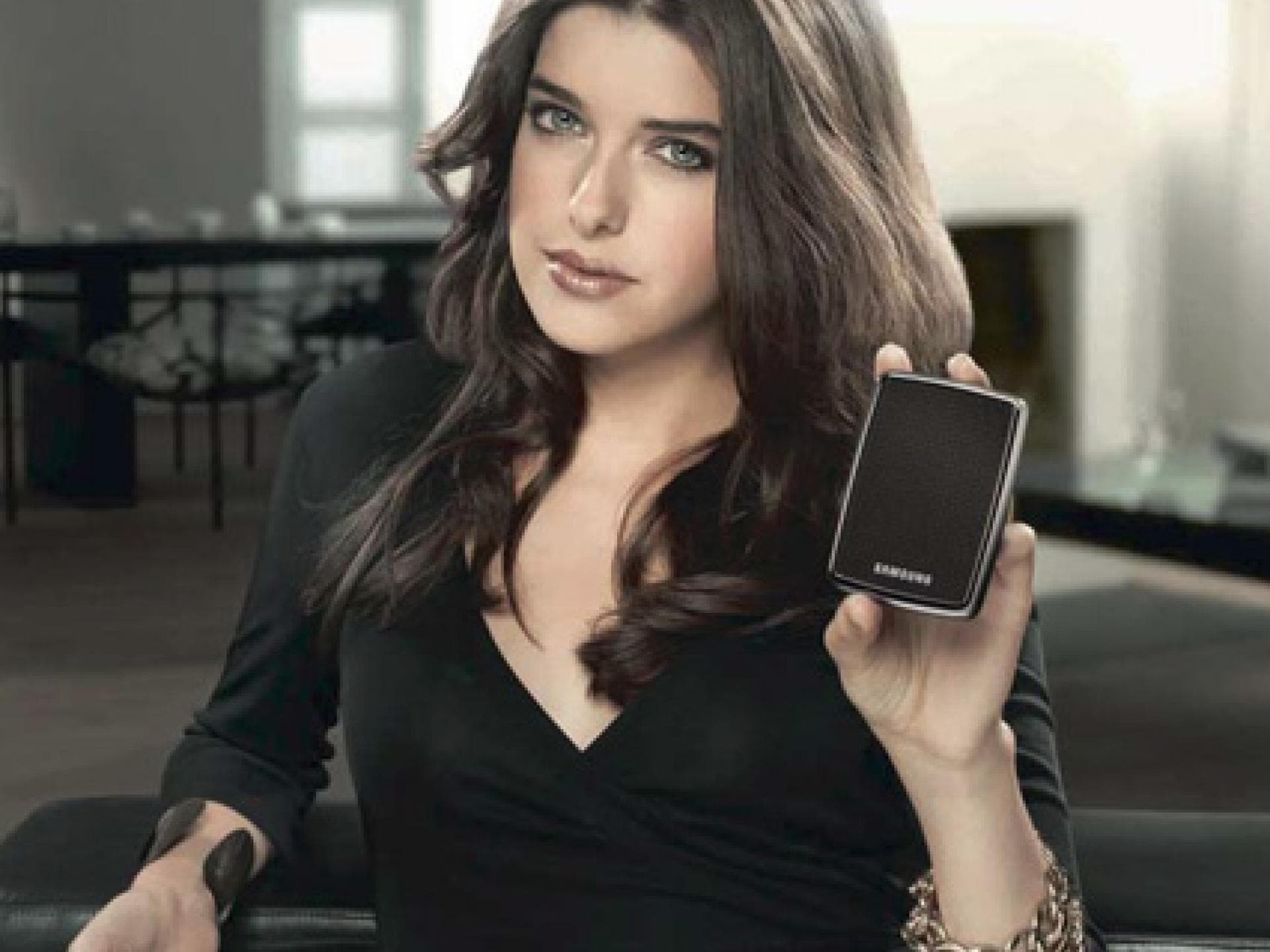 Marie Nasemann wirbt für Samsung