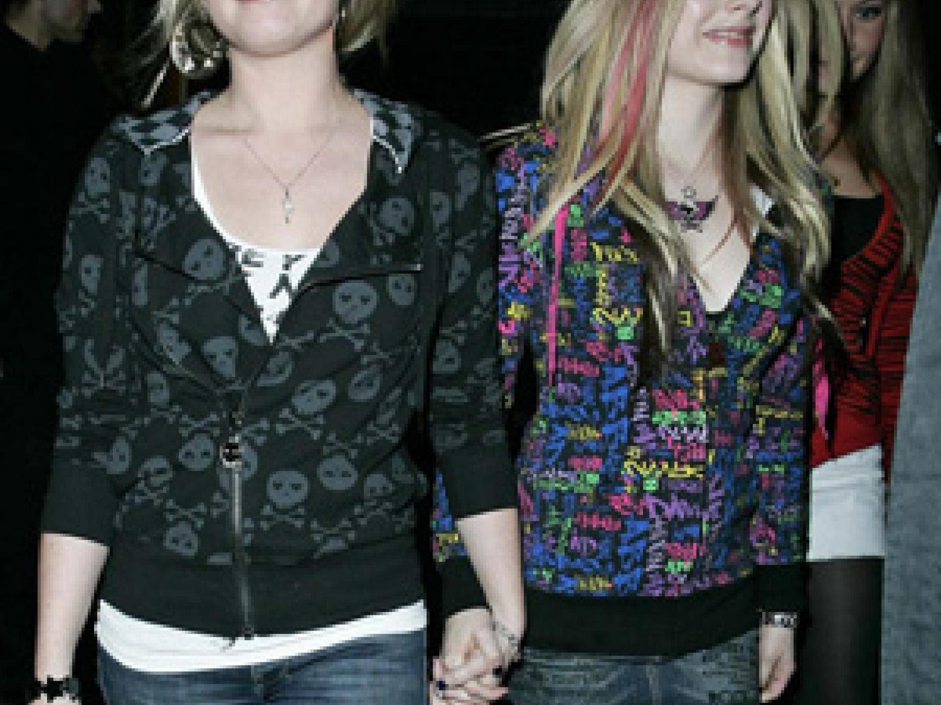 Avril Lavigne mit unpassendem Outfit Avril Lavigne mit unpassendem Outfit