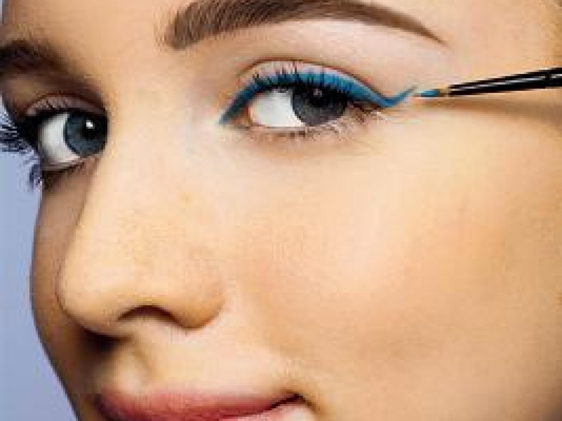 Gleichmäßiger Lidstrich