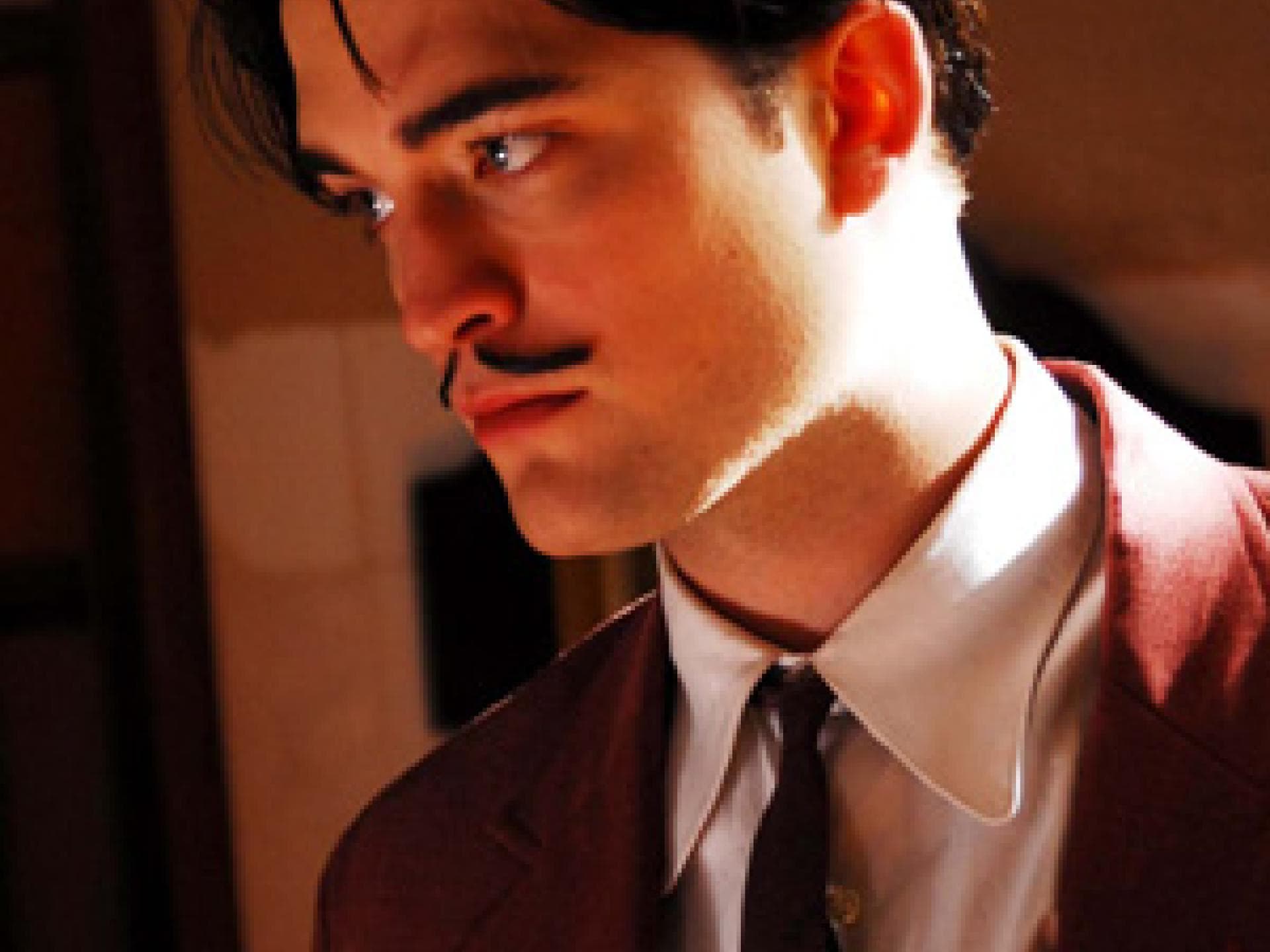 Robert Pattinson als Salvador Dalì